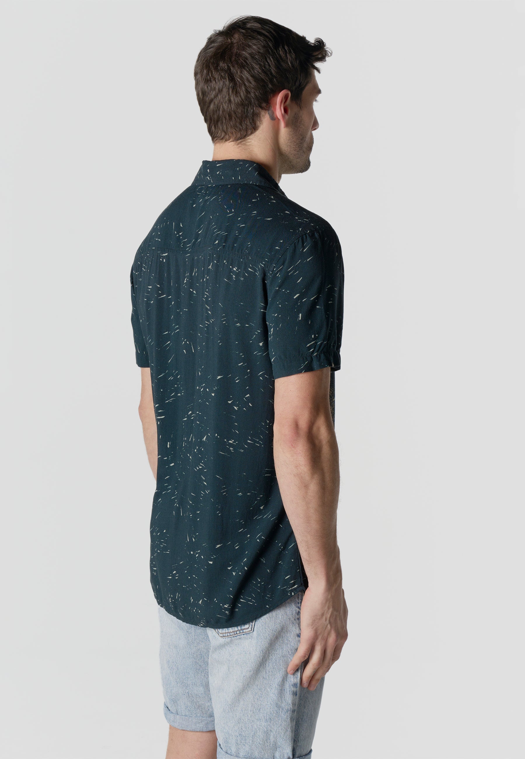 Camisa Hombre Manga Corta Estampada Casual Viscosa – Koroshi 2611CC38