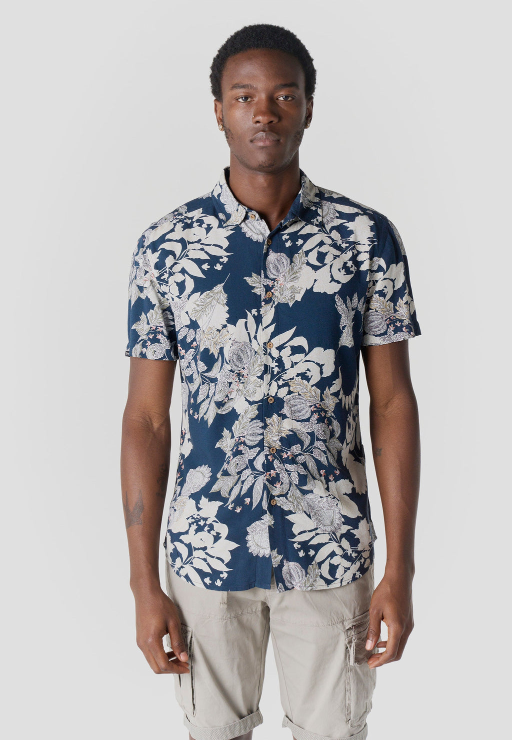 Camisa Hombre Manga Corta Estampada Casual Viscosa – Koroshi 2611CC38