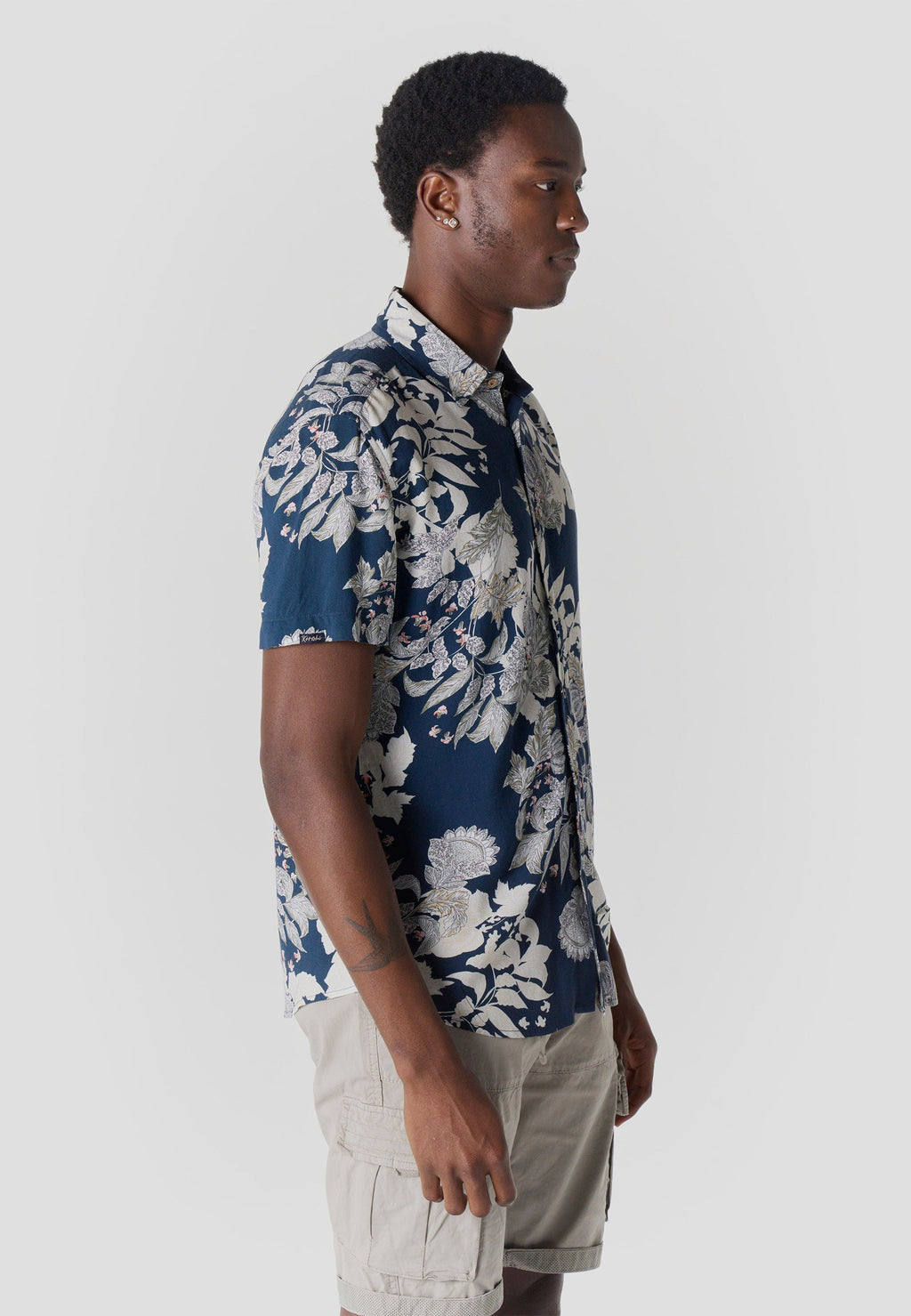 Camisa Hombre Manga Corta Estampada Casual Viscosa – Koroshi 2611CC38