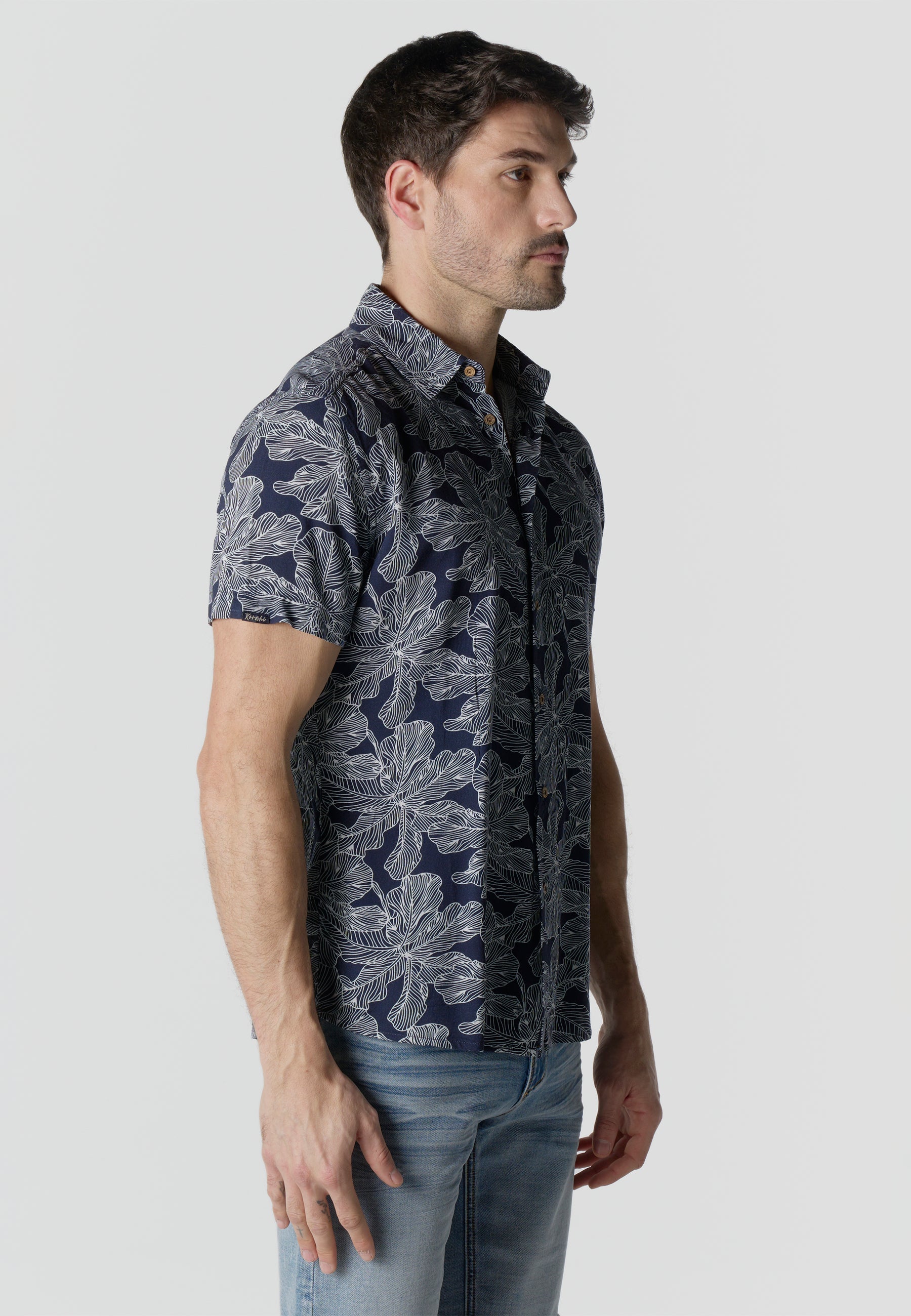 Camisa Hombre Manga Corta Estampada Casual Viscosa – Koroshi 2611CC38