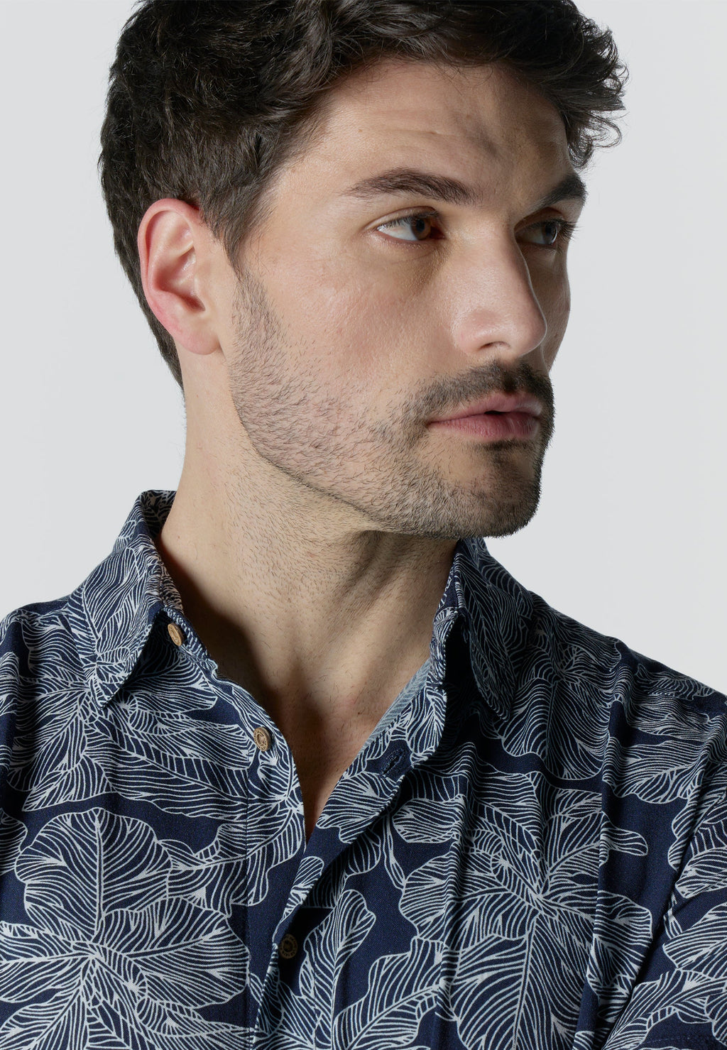 Camisa Hombre Manga Corta Estampada Casual Viscosa – Koroshi 2611CC38
