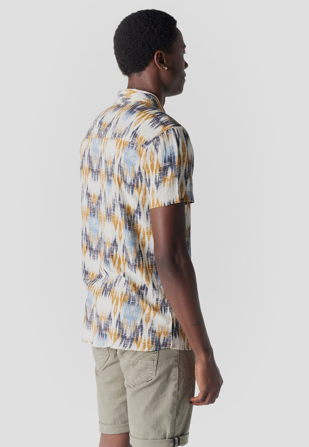 Camisa Hombre Manga Corta Viscosa Estampada – Koroshi 2611CC39