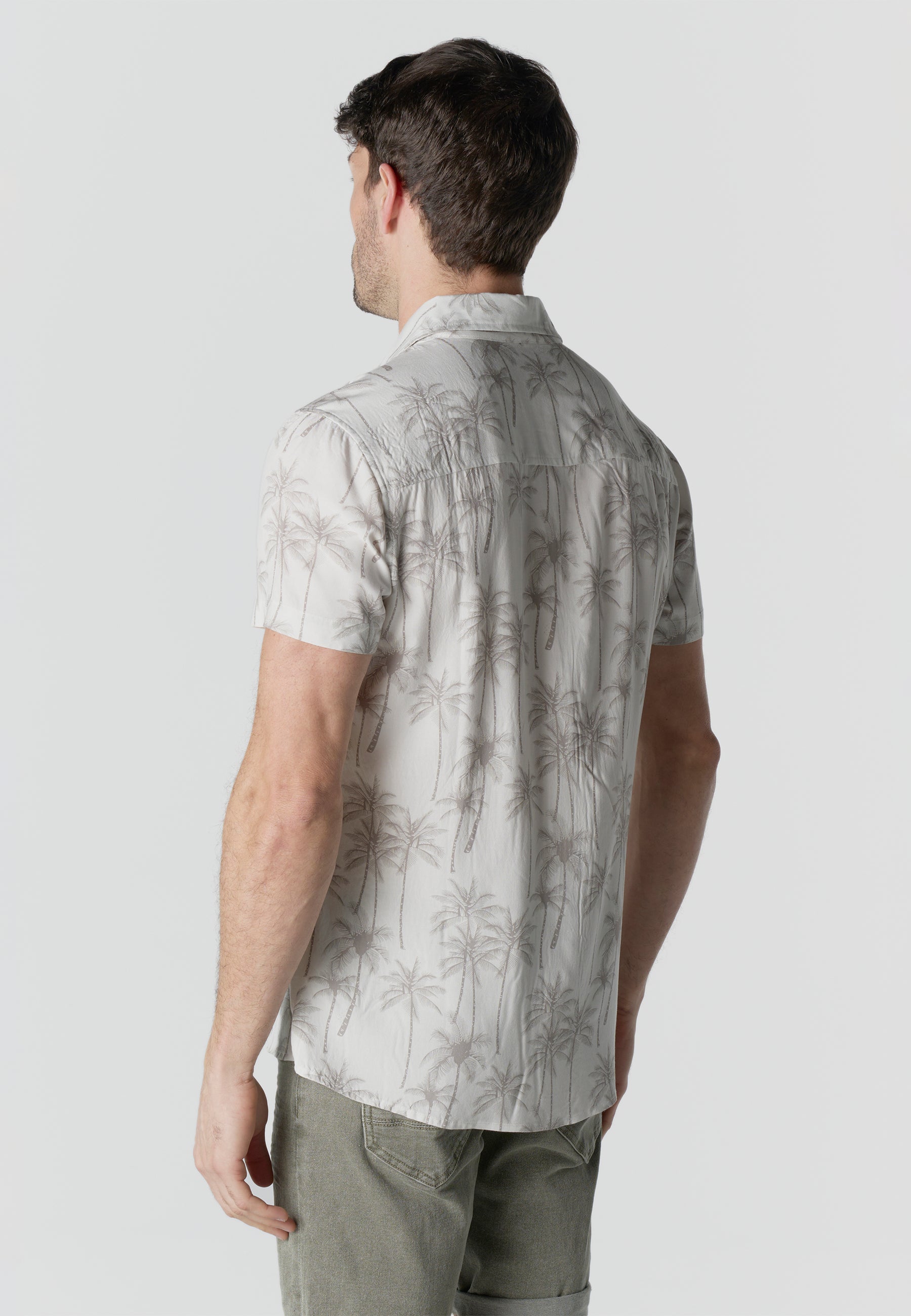 Camisa Hombre Manga Corta Estampado Tropical Viscosa – Koroshi 2611CC40