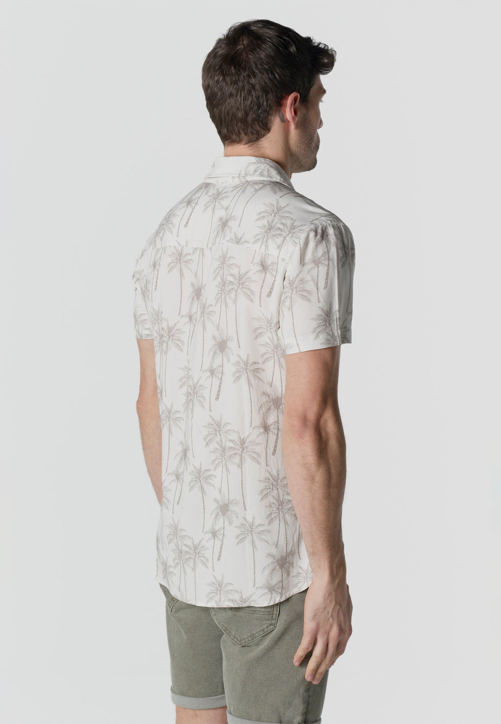 Camisa Hombre Manga Corta Estampado Tropical Viscosa – Koroshi 2611CC40