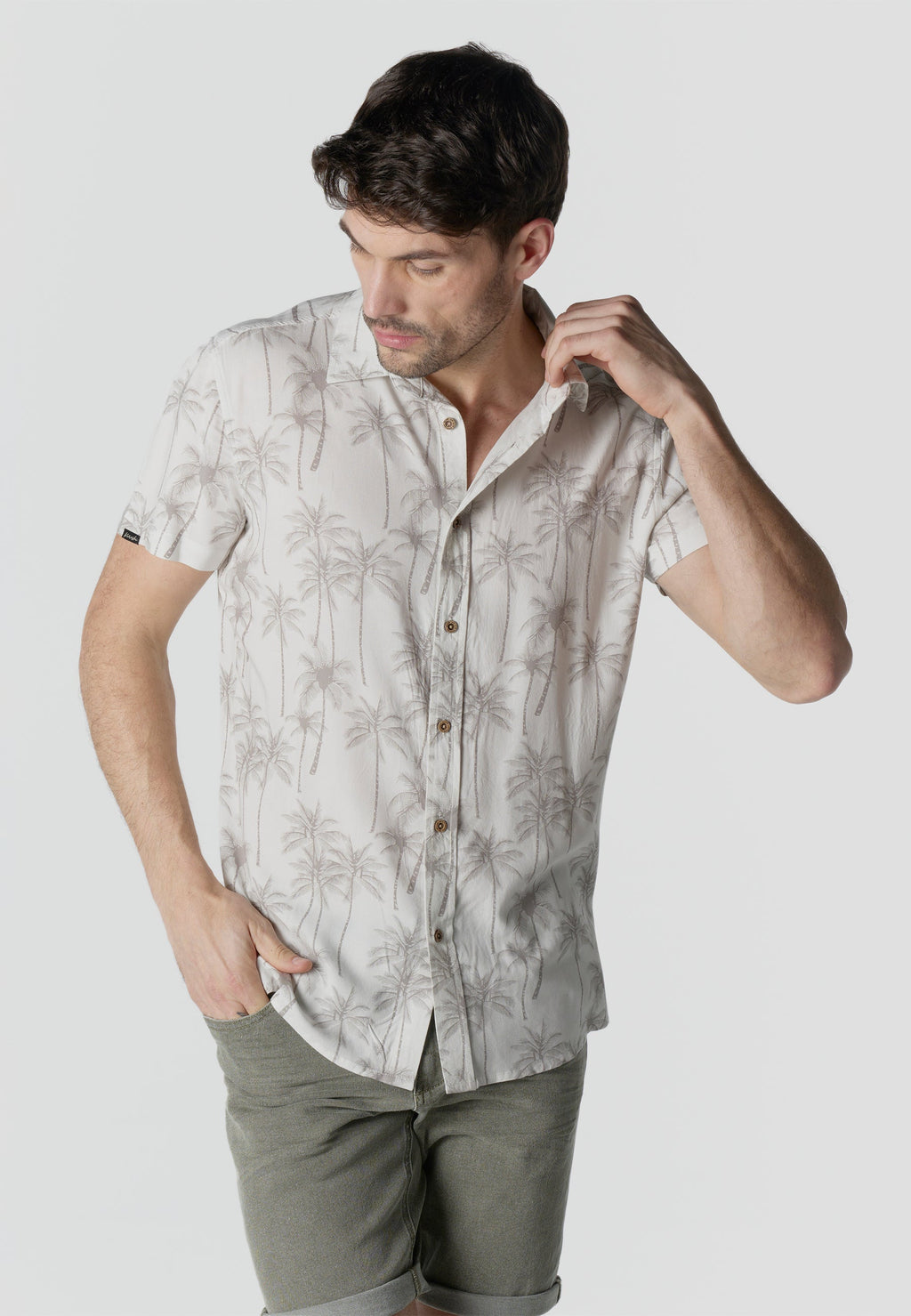 Camisa Hombre Manga Corta Estampado Tropical Viscosa – Koroshi 2611CC40