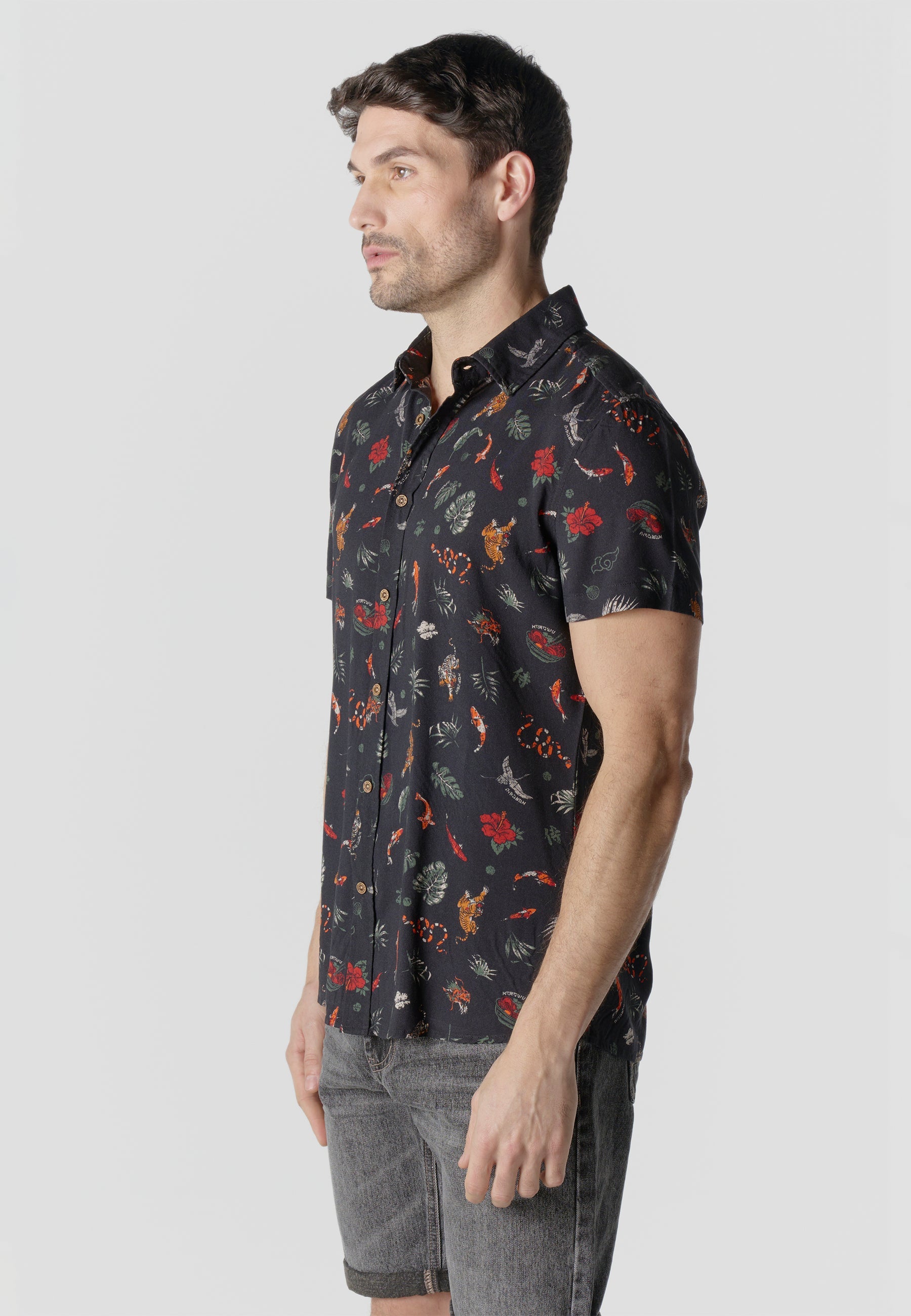 Camisa Hombre Manga Corta Estampado Tropical Viscosa – Koroshi 2611CC40