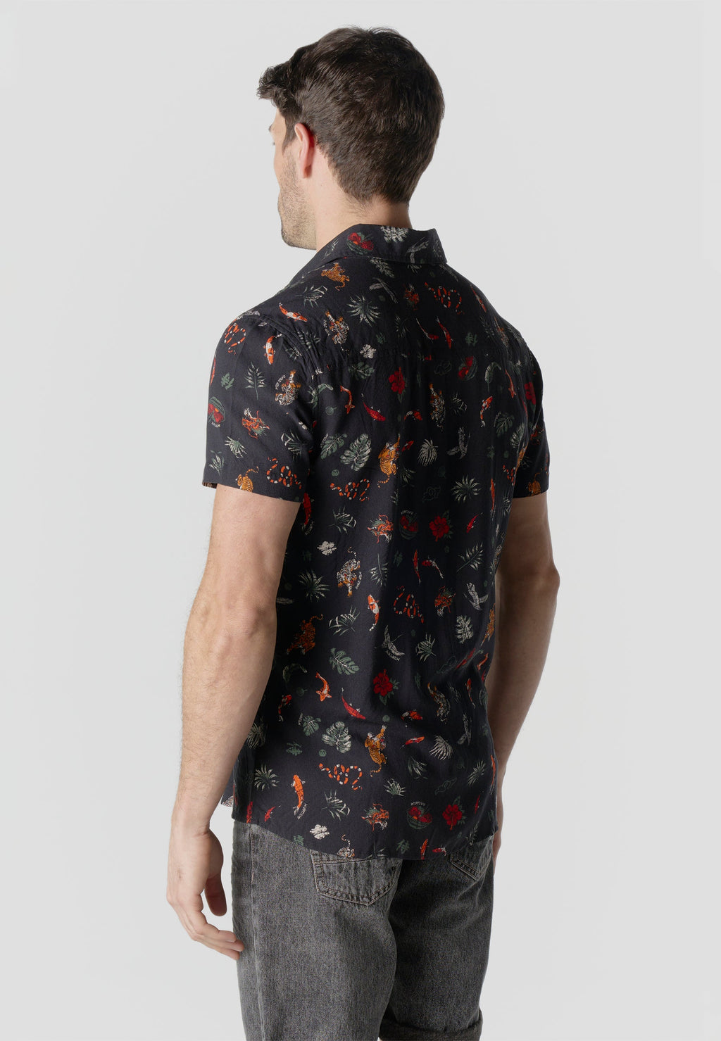 Camisa Hombre Manga Corta Estampado Tropical Viscosa – Koroshi 2611CC40