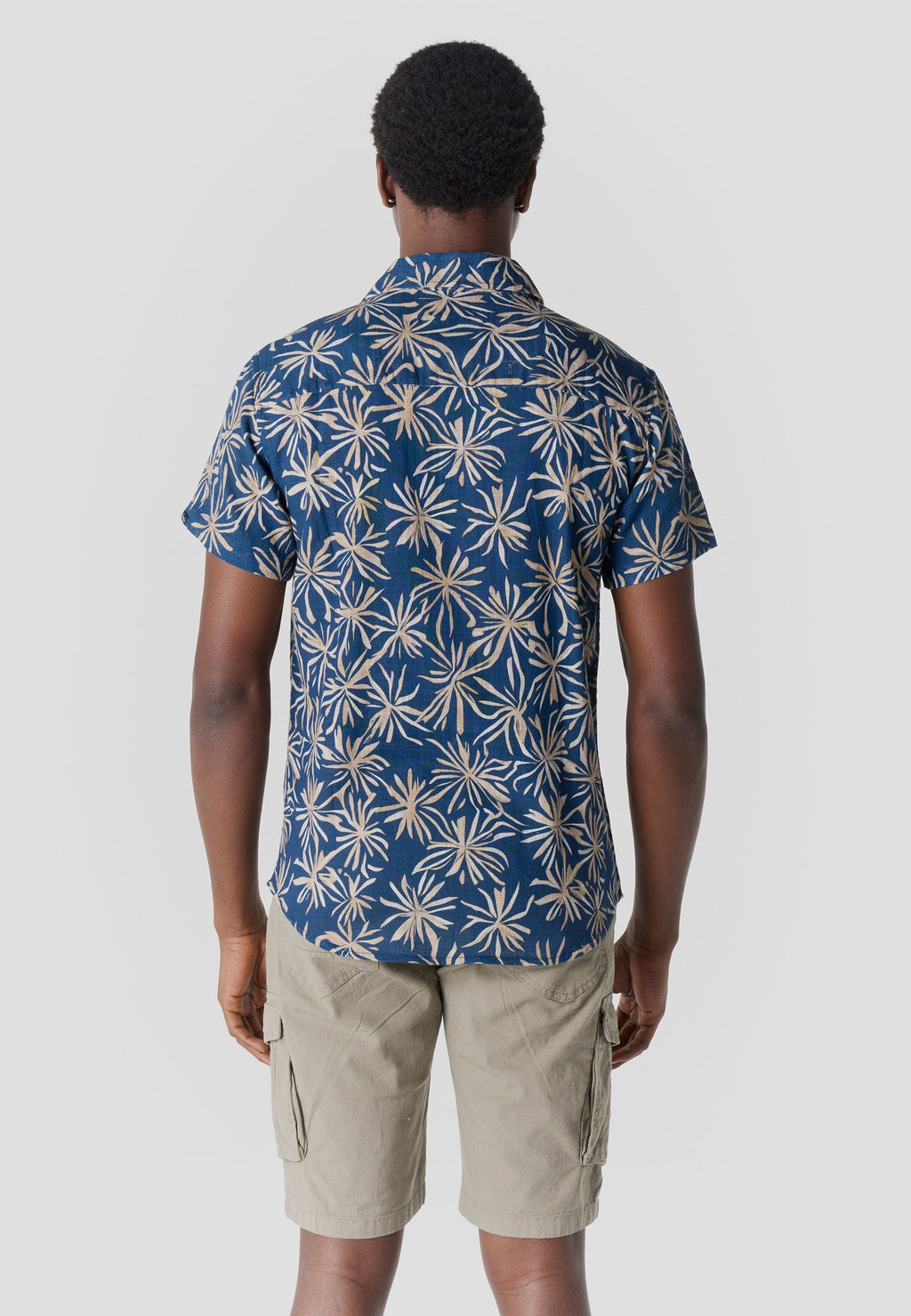 Camisa Hombre Manga Corta Algodón Slub Estampado Tropical – Koroshi 2611CC45