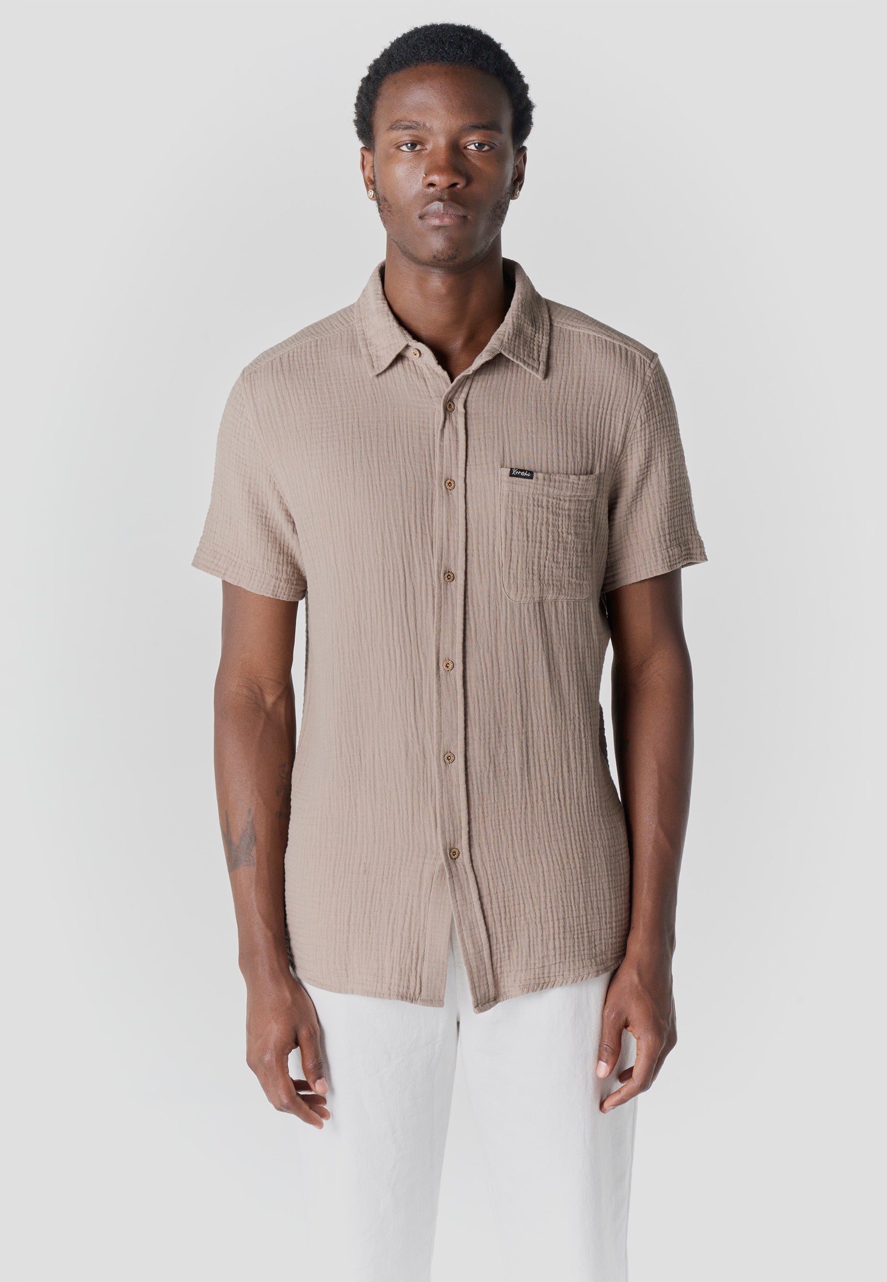 Camisa Hombre Manga Corta Casual Relaxed Algodón Texturizado – Koroshi 2611CC59
