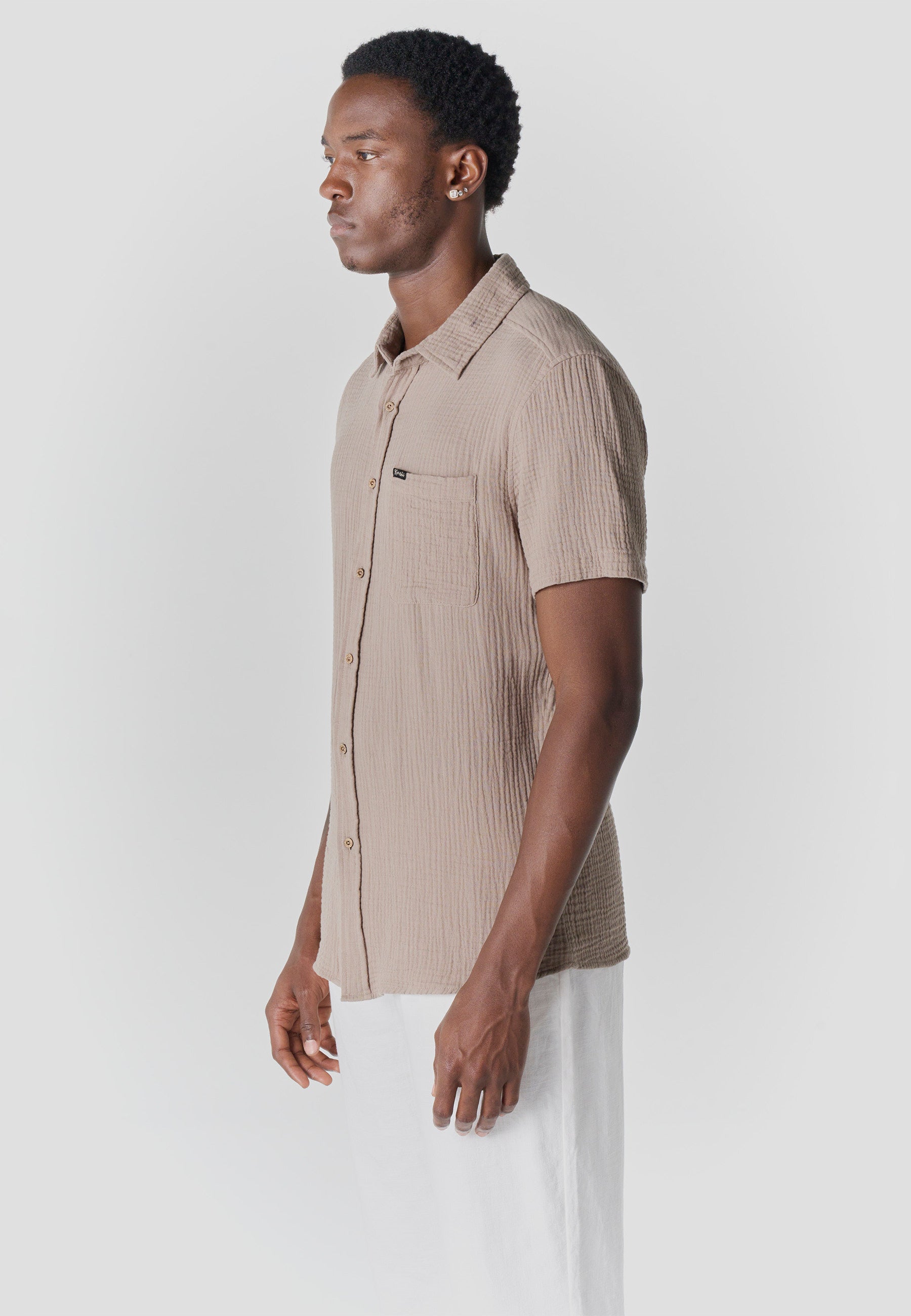 Camisa Hombre Manga Corta Casual Relaxed Algodón Texturizado – Koroshi 2611CC59