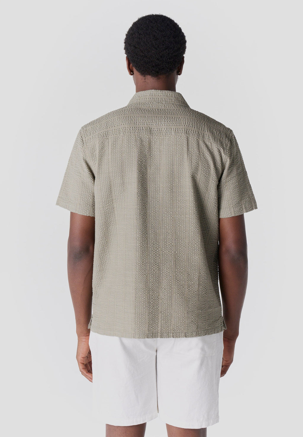 Camisa Hombre Manga Corta Cuello Cubano Algodón Kaki – Koroshi 2611CC61