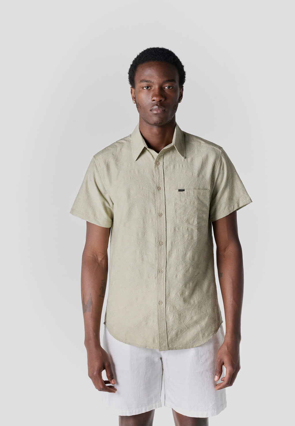 Camisa Hombre Manga Corta Casual Basic Bolsillo – Koroshi 2611CC64