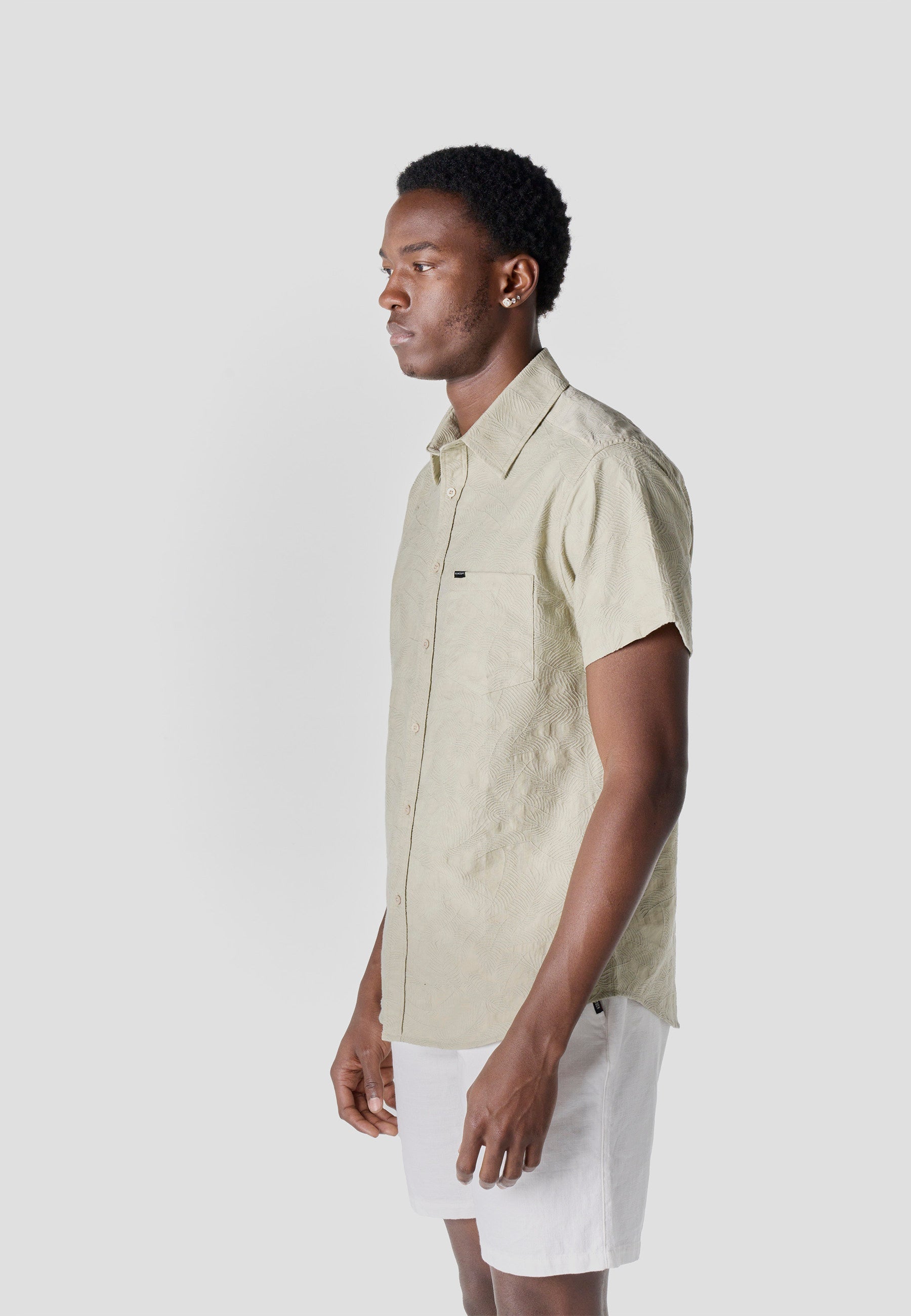 Camisa Hombre Manga Corta Casual Basic Bolsillo – Koroshi 2611CC64