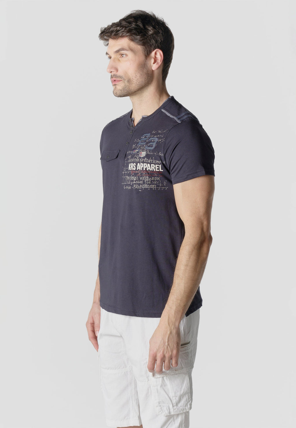 Camiseta Hombre Manga Corta Henley Bordados con Bolsillo – Koroshi 2611MC22