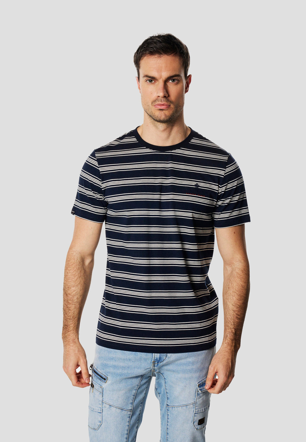 Camiseta Hombre Manga Corta Rayas Bordado Pecho Navy – Koroshi