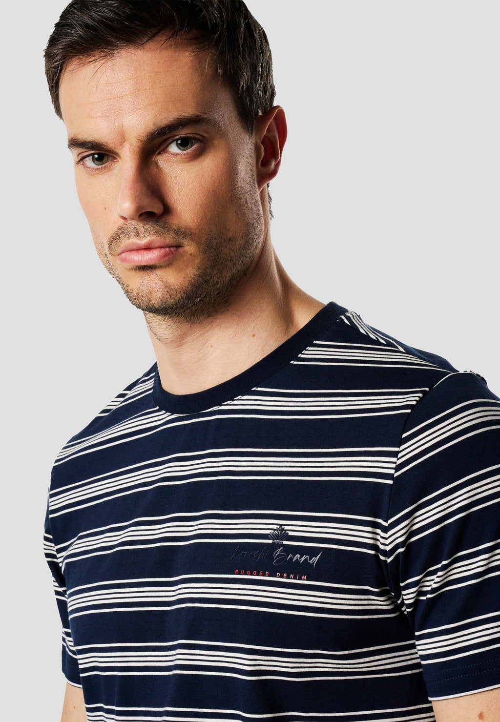 Camiseta Hombre Manga Corta Rayas Bordado Pecho Navy – Koroshi