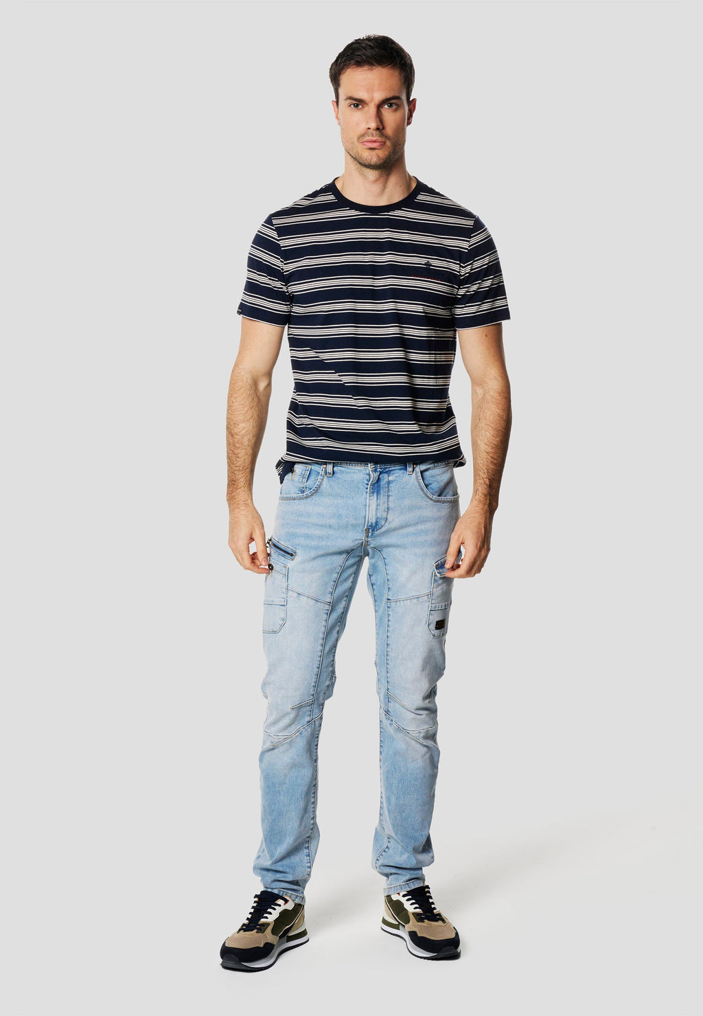 Camiseta Hombre Manga Corta Rayas Bordado Pecho Navy – Koroshi
