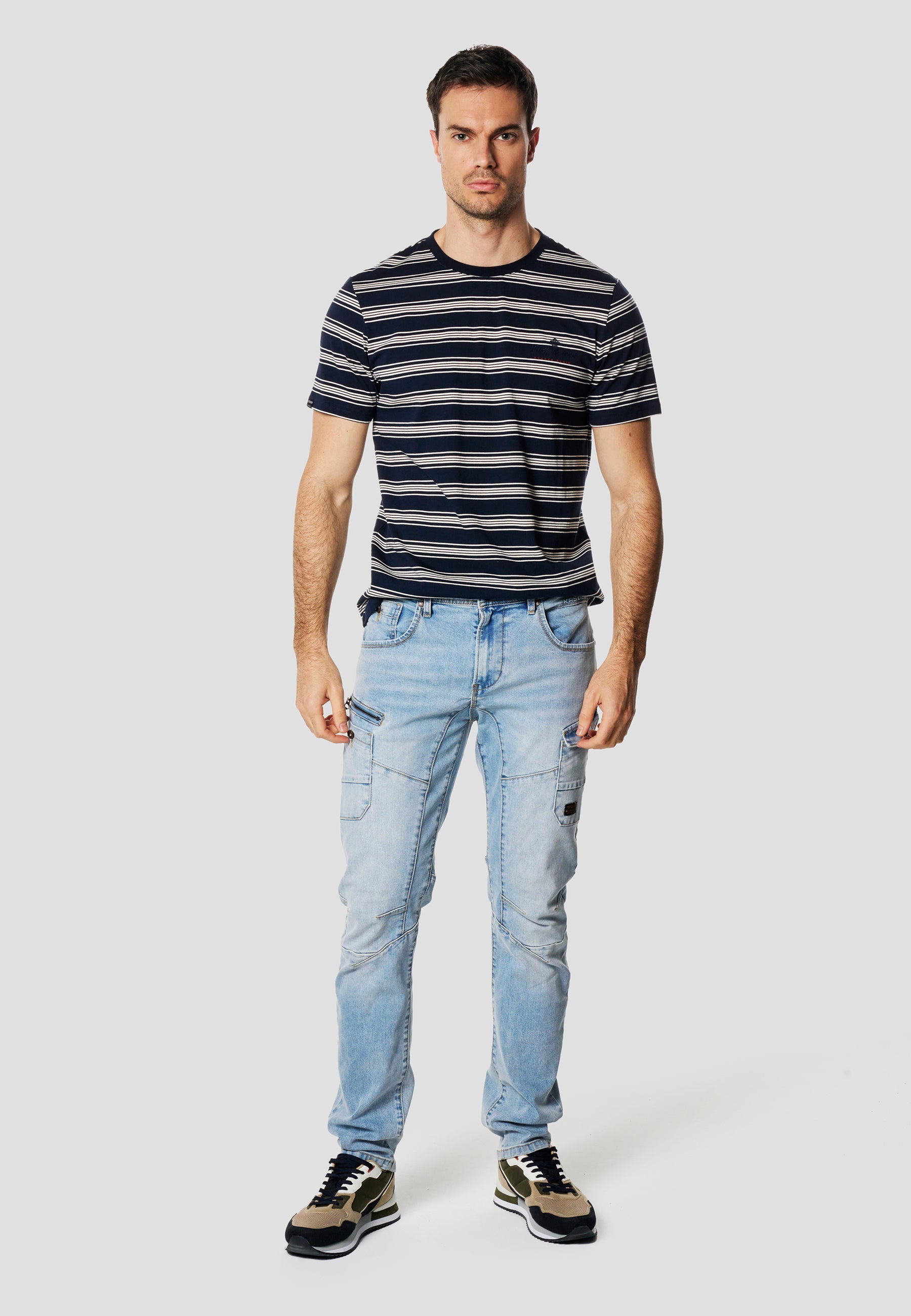 Camiseta Hombre Manga Corta Rayas Bordado Pecho Navy – Koroshi