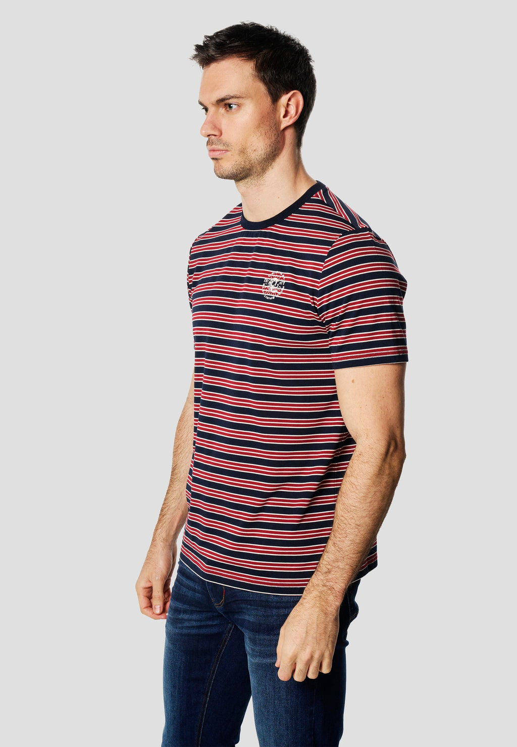 Camiseta Hombre Manga Corta Rayas Bordado Pecho Roja – Koroshi