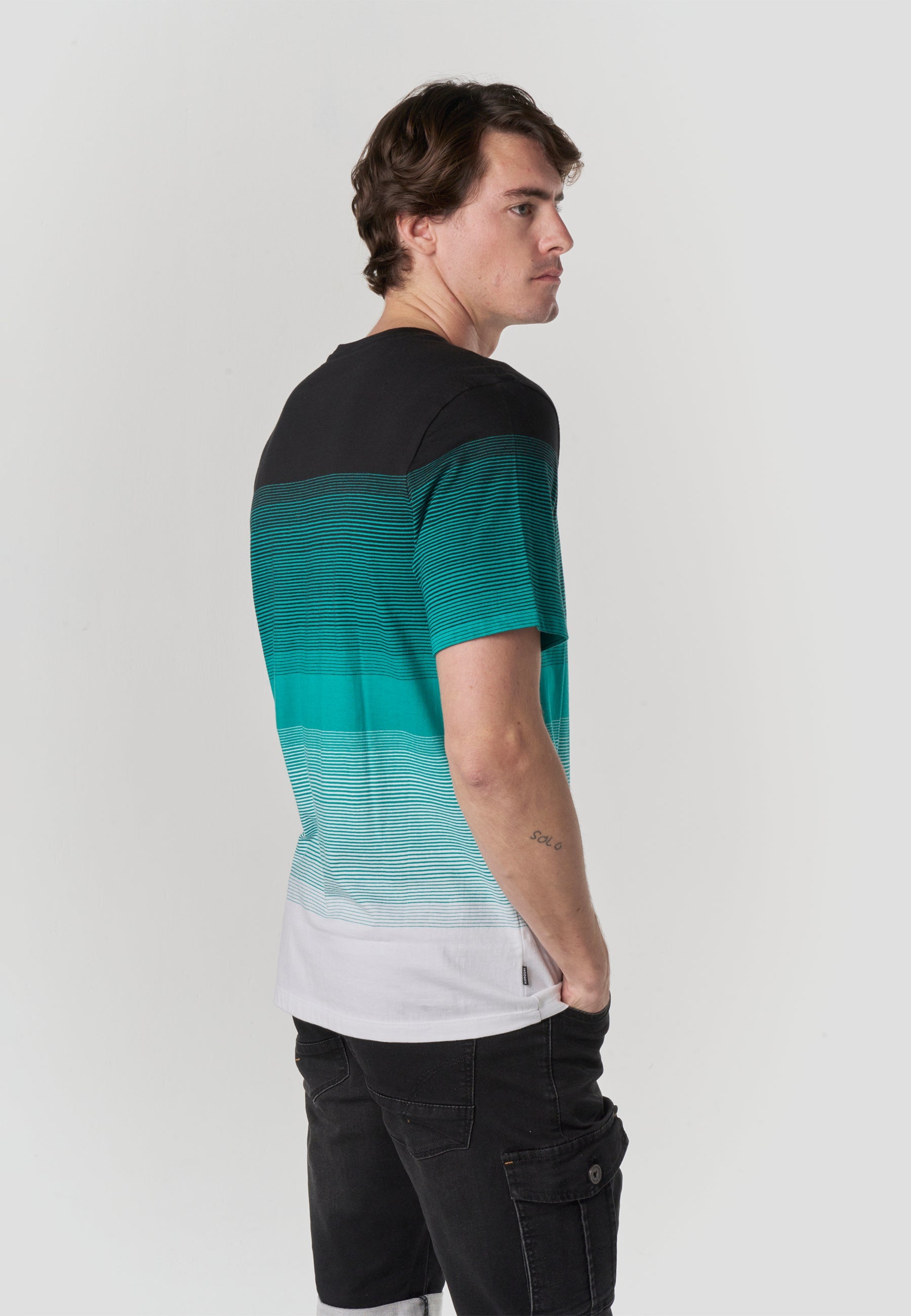 Camiseta Hombre Manga Corta Rayas Degradadas Color Block – Koroshi 2611MC33