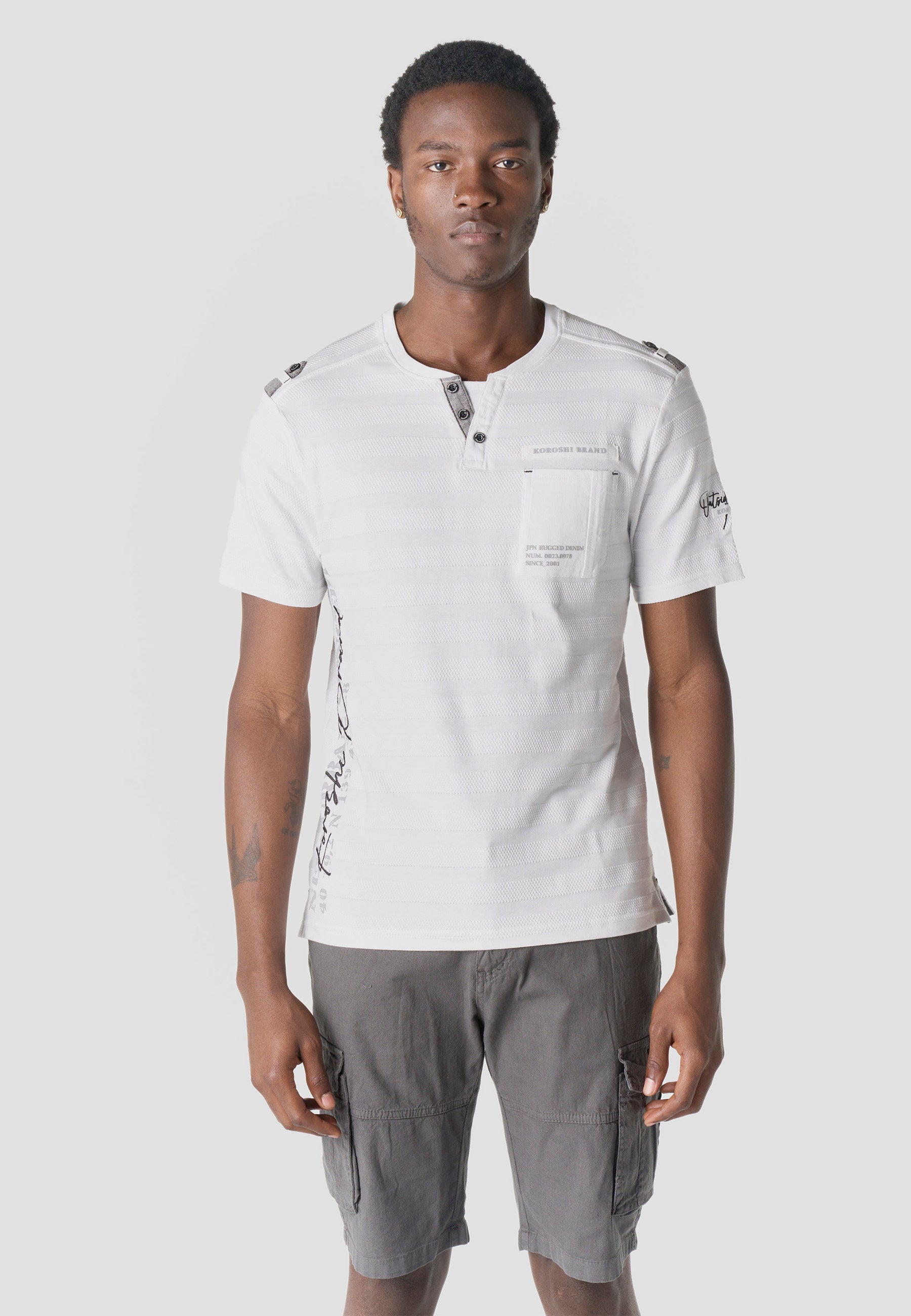 Camiseta Hombre Manga Corta Henley Texturizada Bolsillo – Koroshi 2611MC36