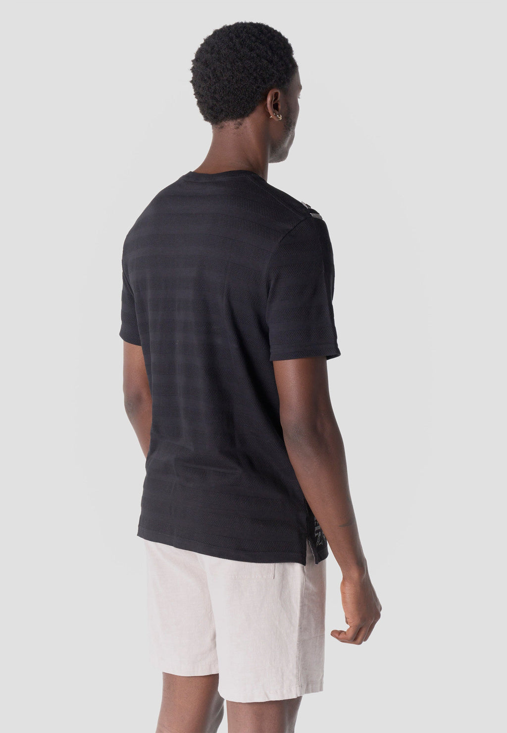 Camiseta Hombre Manga Corta Henley Texturizada Bolsillo – Koroshi 2611MC36