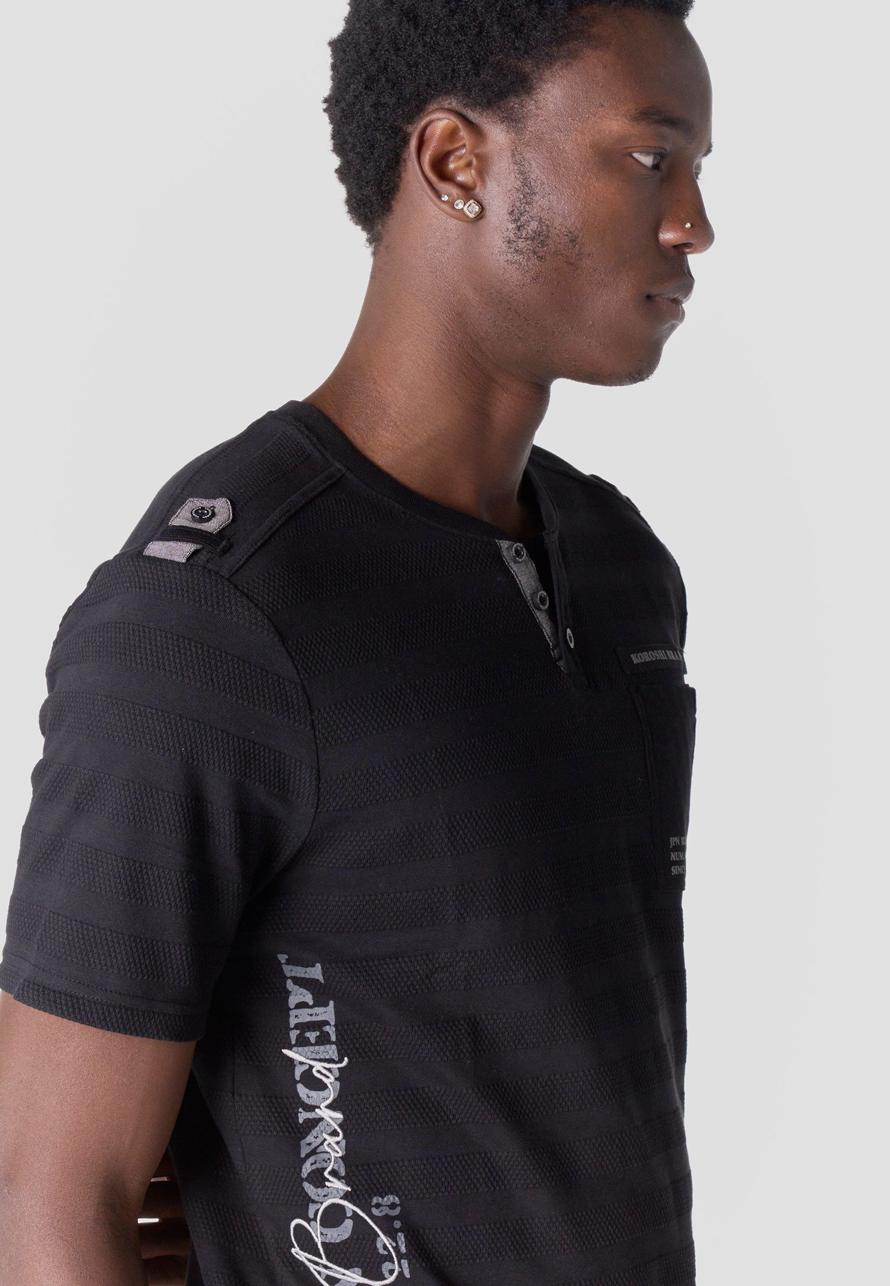 Camiseta Hombre Manga Corta Henley Texturizada Bolsillo – Koroshi 2611MC36