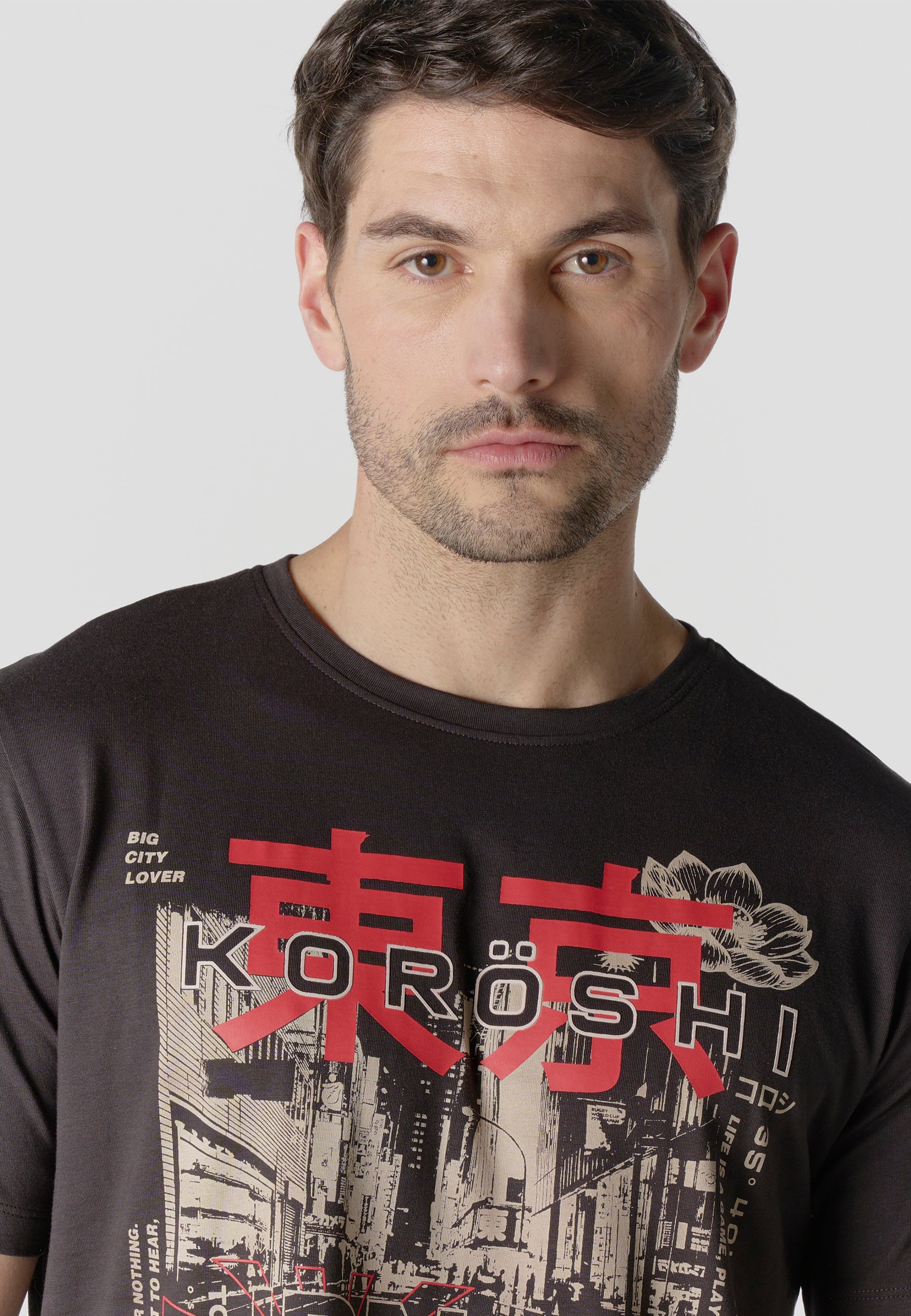 Camiseta Hombre Manga Corta Estampado Tokio Antracita – Koroshi