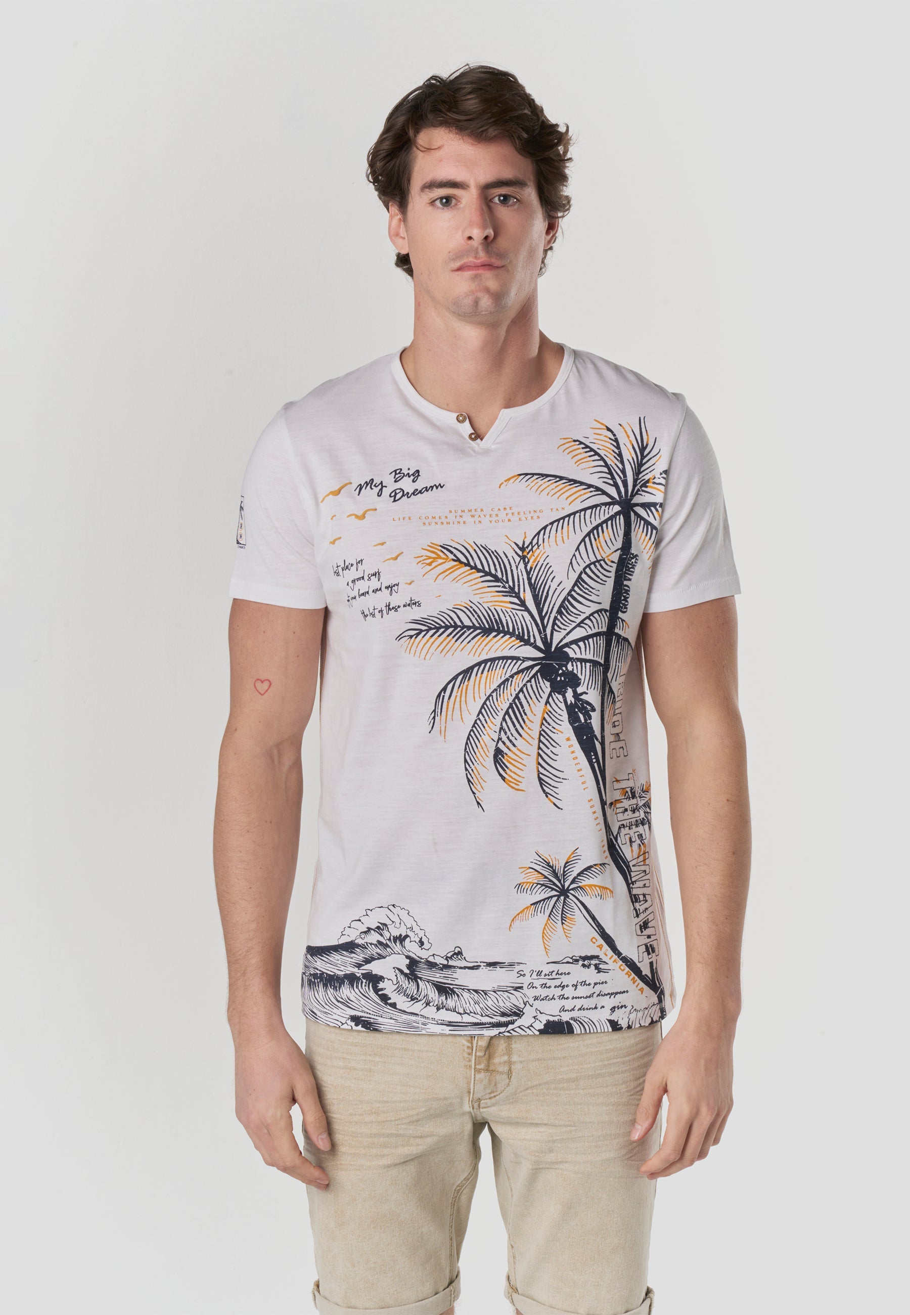Camiseta Hombre Manga Corta Henley Estampado Tropical Cruda – Koroshi