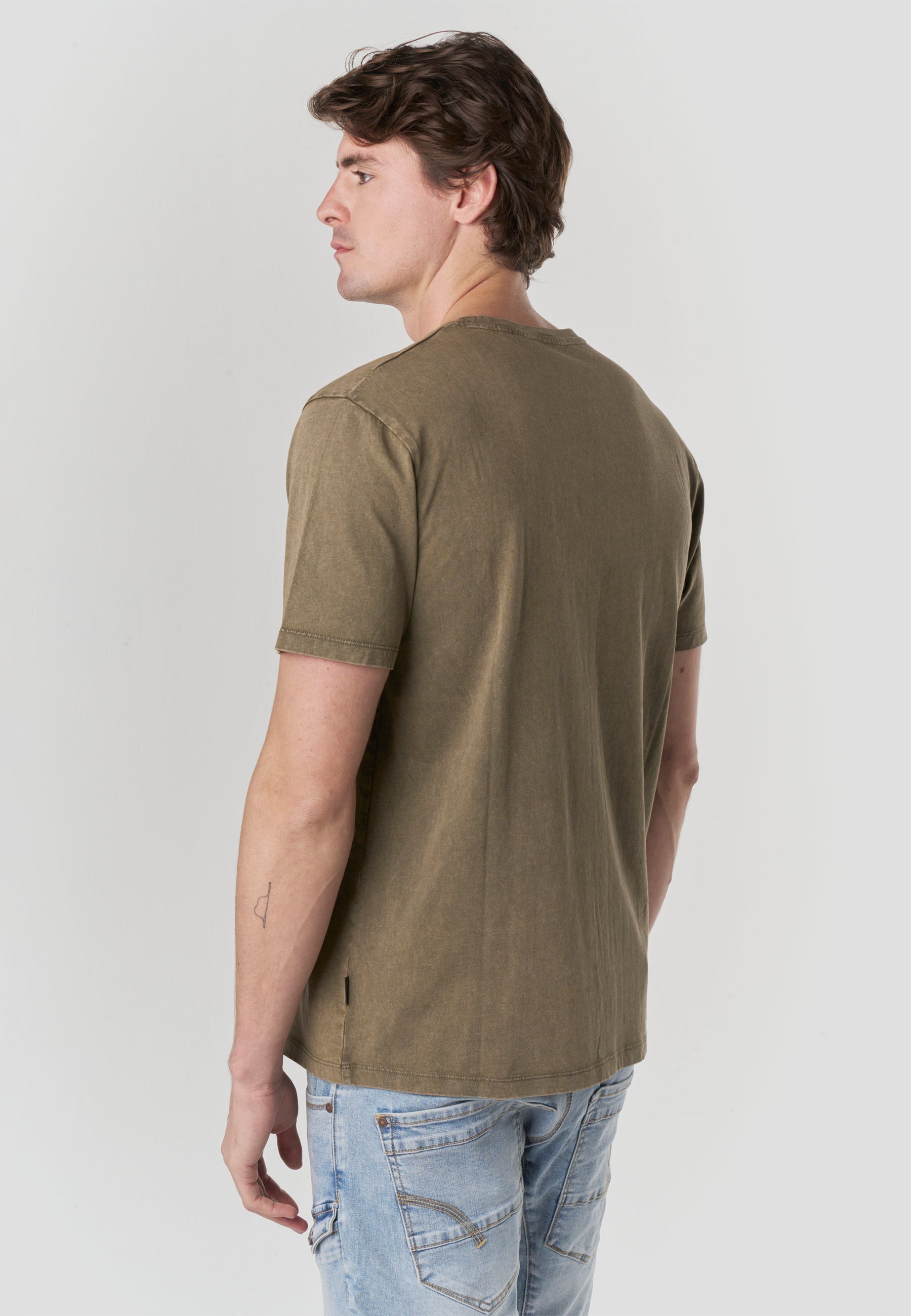 Camiseta Hombre Manga Corta Lavada Print Águila Army Kaki – Koroshi
