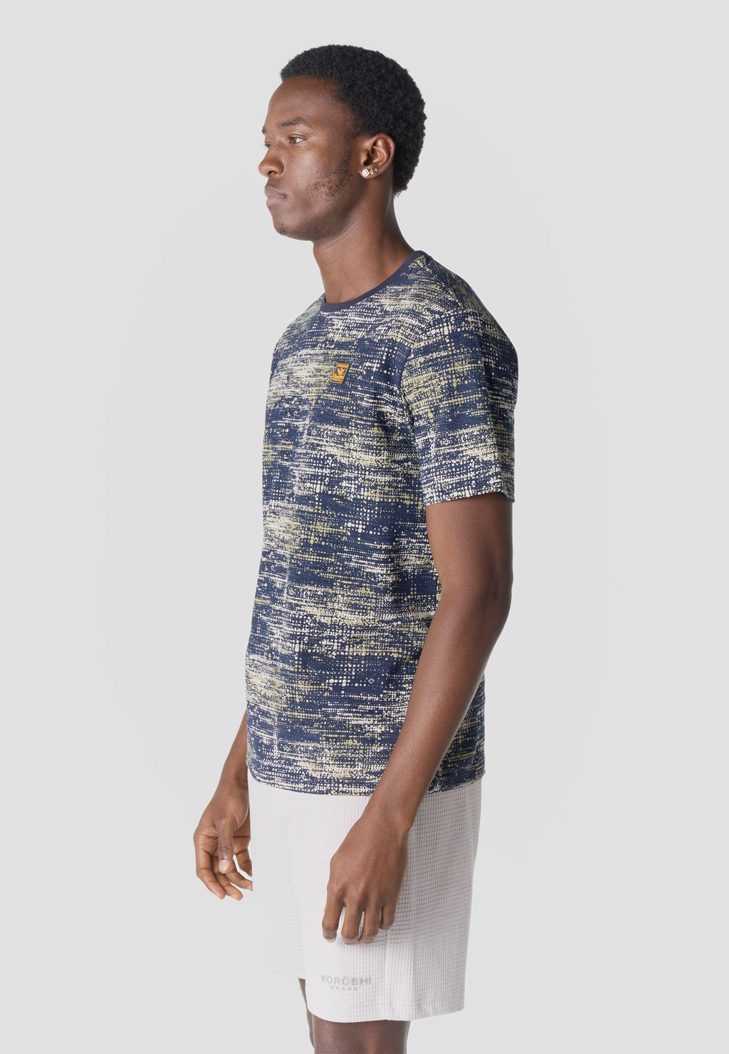 Camiseta Hombre Manga Corta Estampado All Over Textura Navy – Koroshi