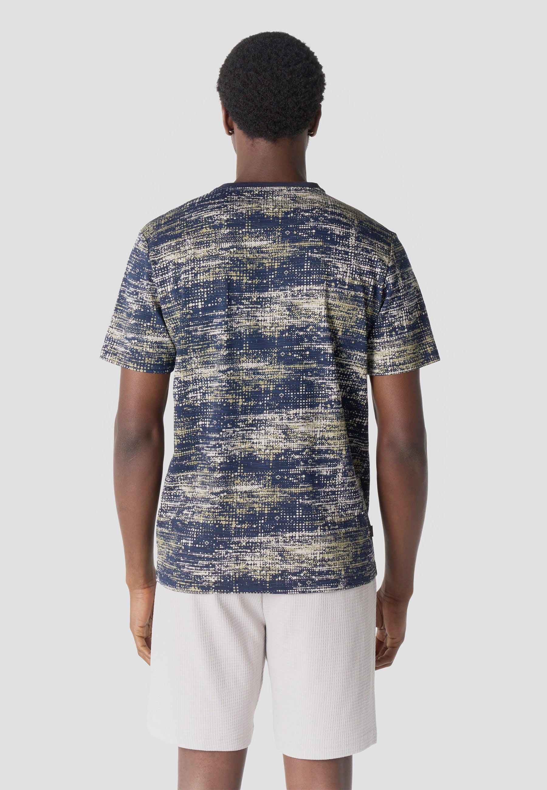 Camiseta Hombre Manga Corta Estampado All Over Textura Navy – Koroshi