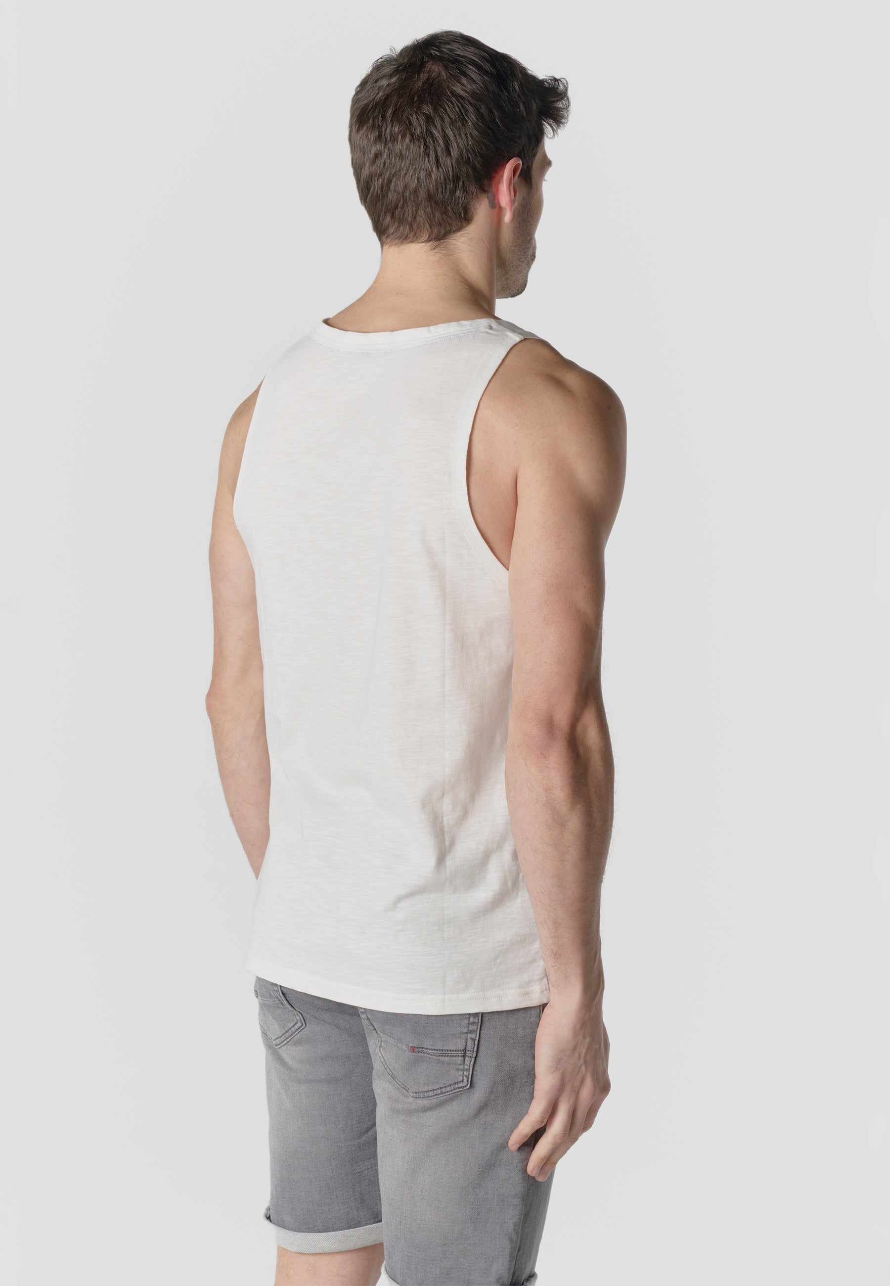 Camiseta Tirantes Hombre Estampado Tropical – Koroshi 2611MS35