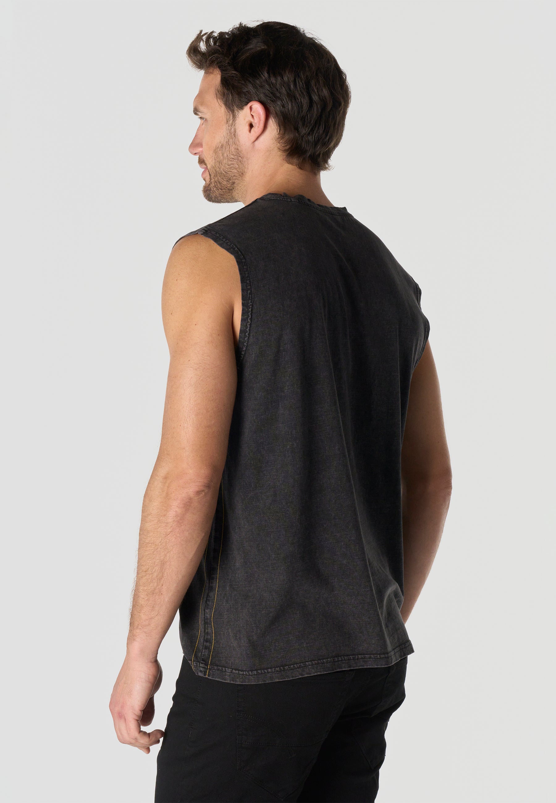 Camiseta Sin Mangas Estampada Negra Hombre | KOROSHI