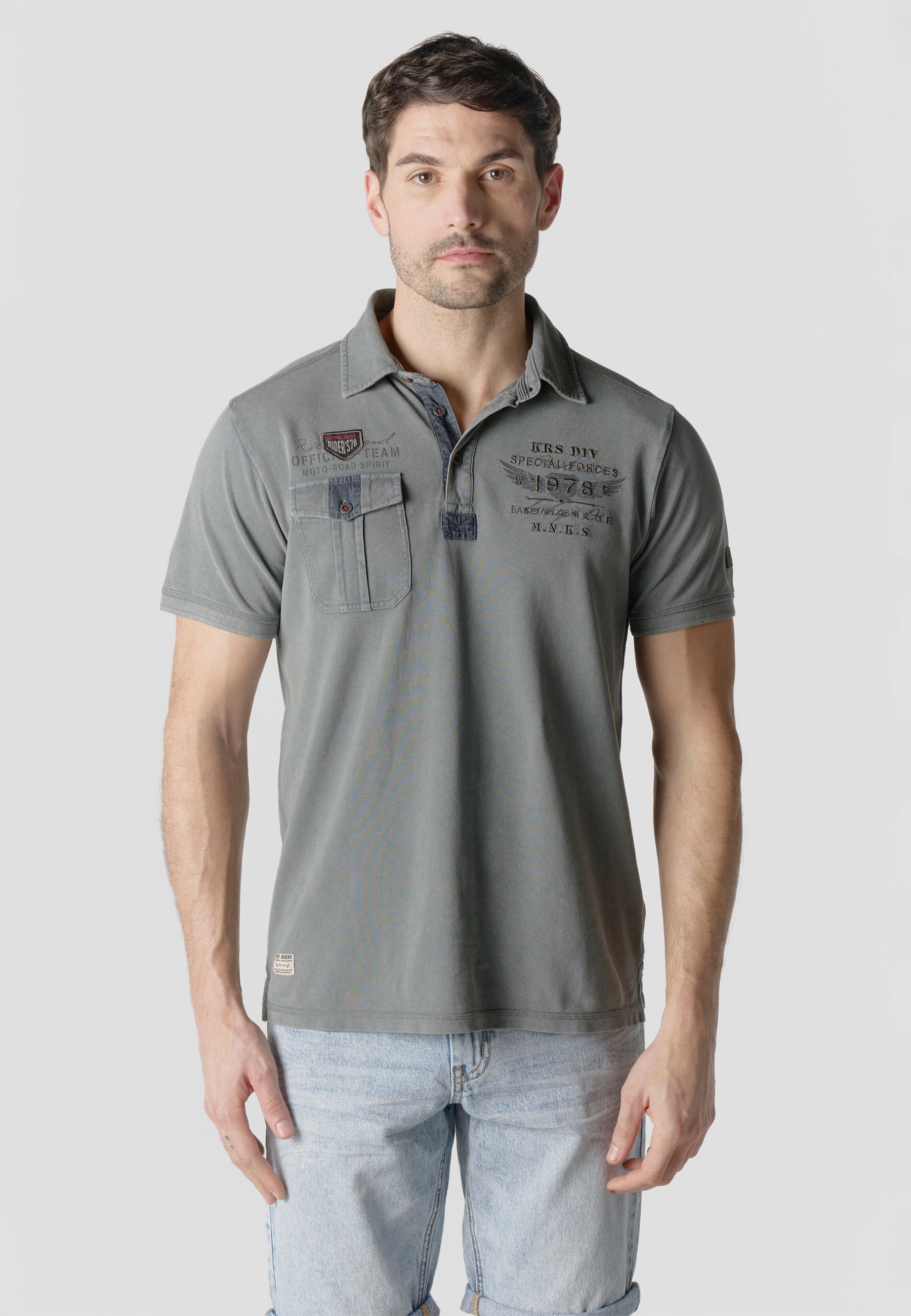 Polo Hombre Manga Corta Piqué Lavado con Bolsillo Gris – Koroshi