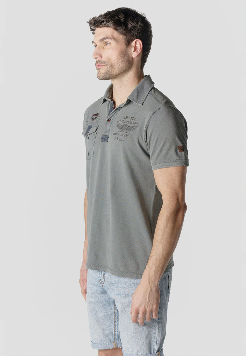 Polo Hombre Manga Corta Piqué Lavado con Bolsillo Gris – Koroshi