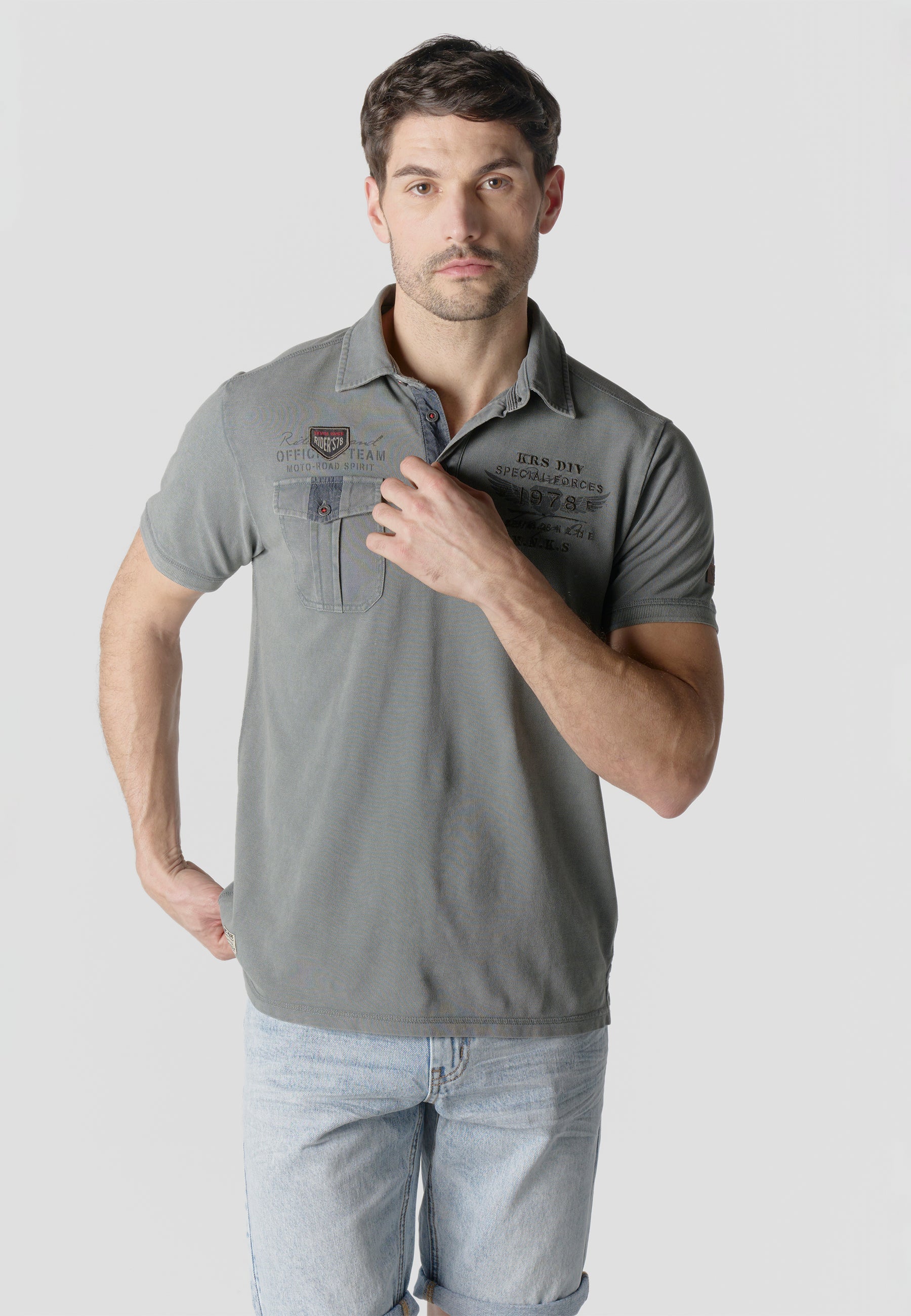 Polo Hombre Manga Corta Piqué Lavado con Bolsillo Gris – Koroshi