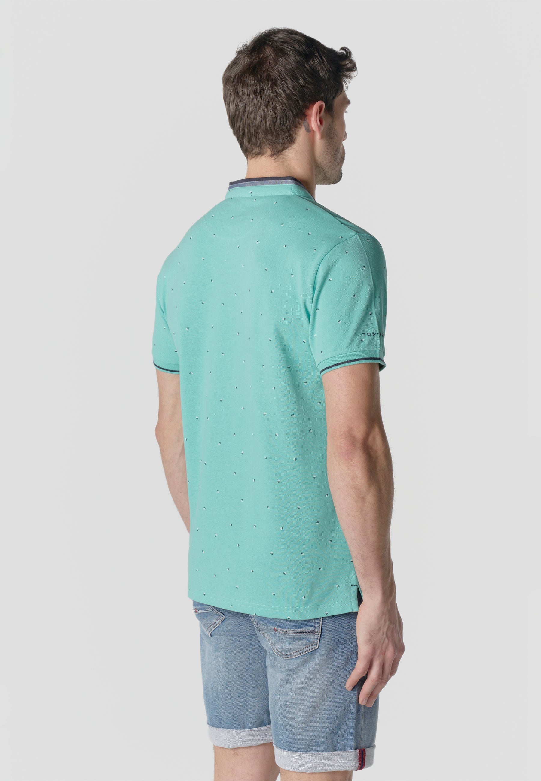 Polo Hombre Manga Corta Cuello Mao Micro Estampado – Koroshi 2611PC23