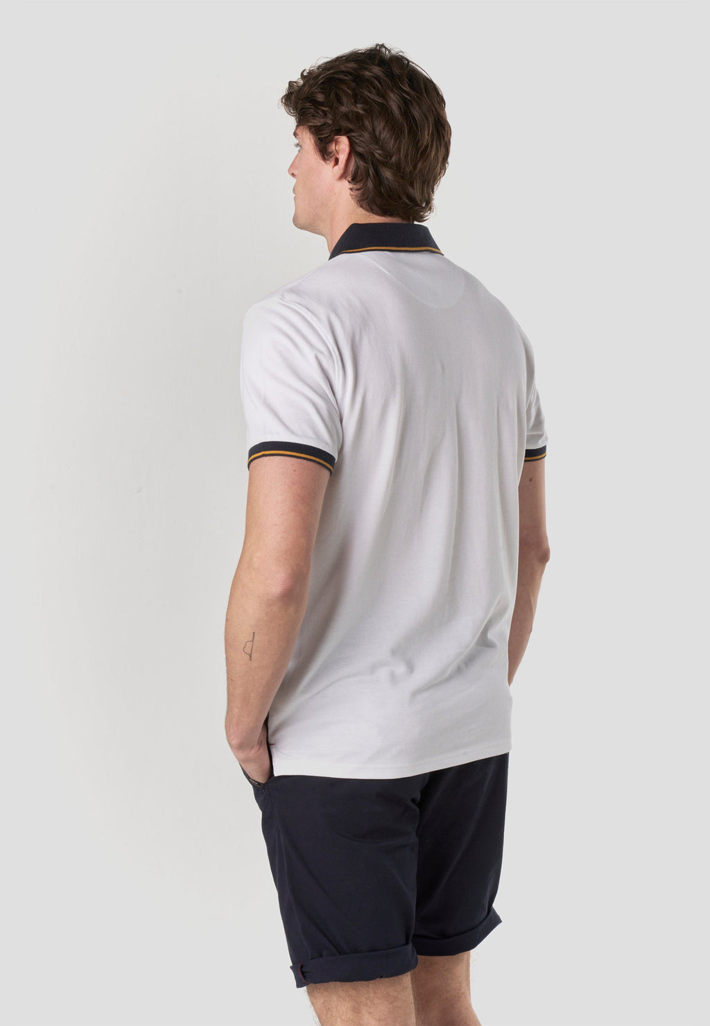 Polo Hombre Manga Corta Color Block Náutico – Koroshi 2611PC24
