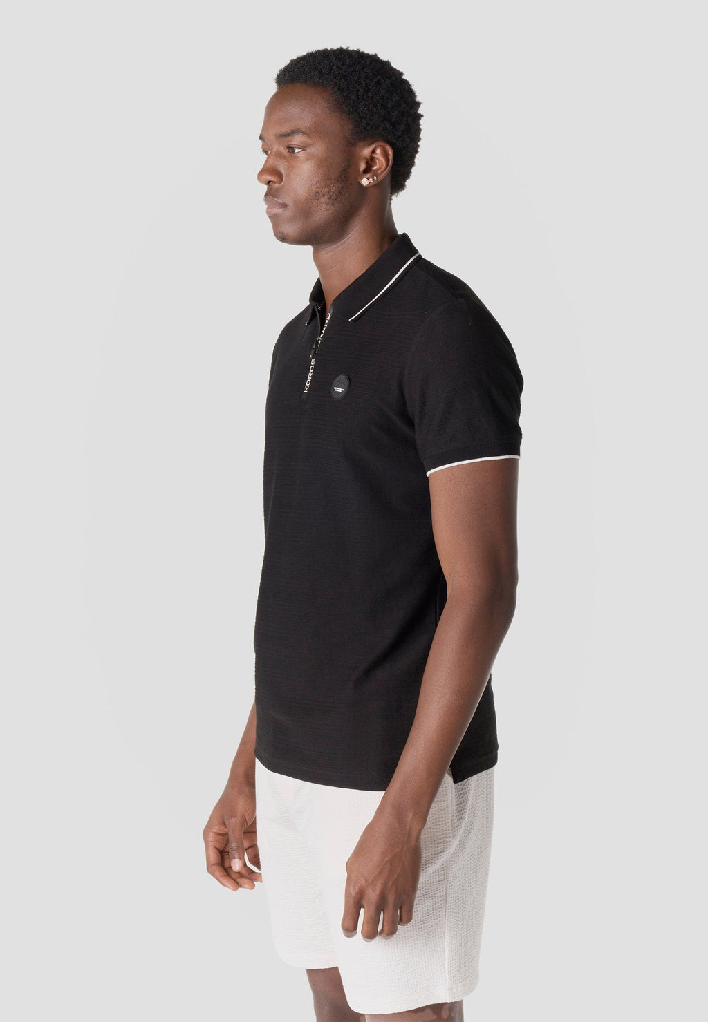 Polo Hombre Manga Corta Cuello Cremallera Texturizado – Koroshi Negro