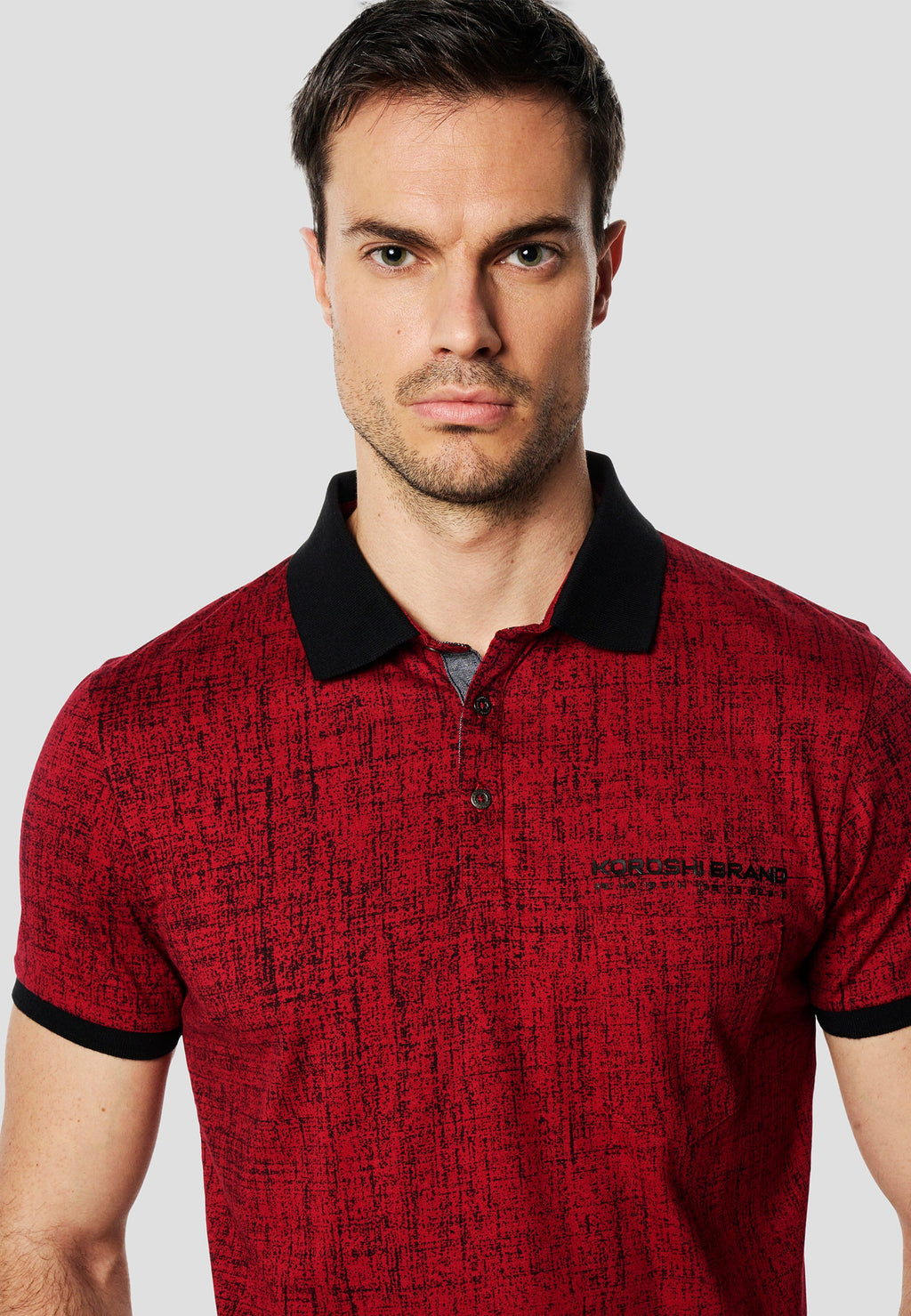 Polo Hombre Manga Corta Estampado All-Over Cuello Contraste – Koroshi Rojo