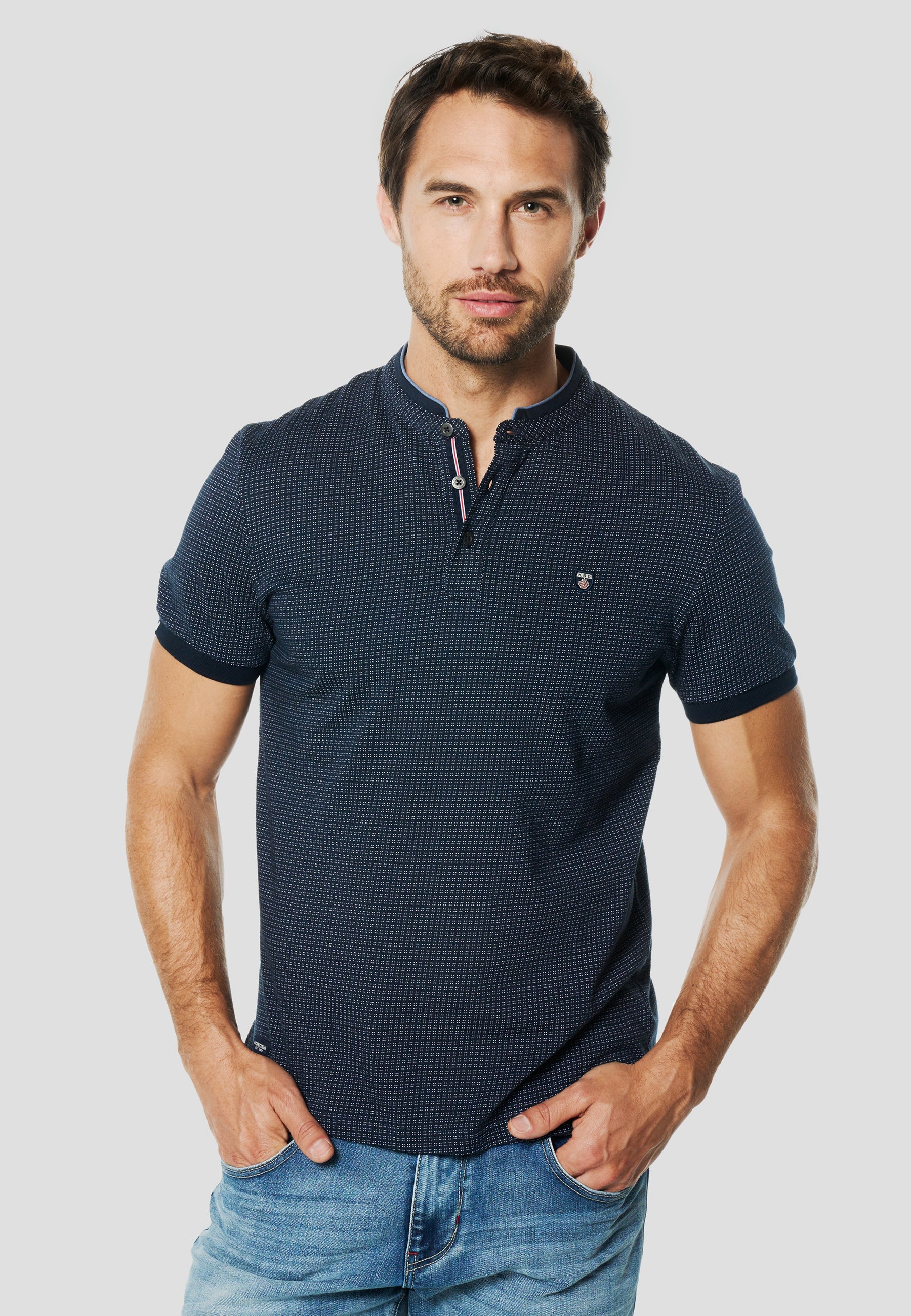 Polo Hombre Manga Corta Cuello Mao Micro Estampado – Koroshi Navy