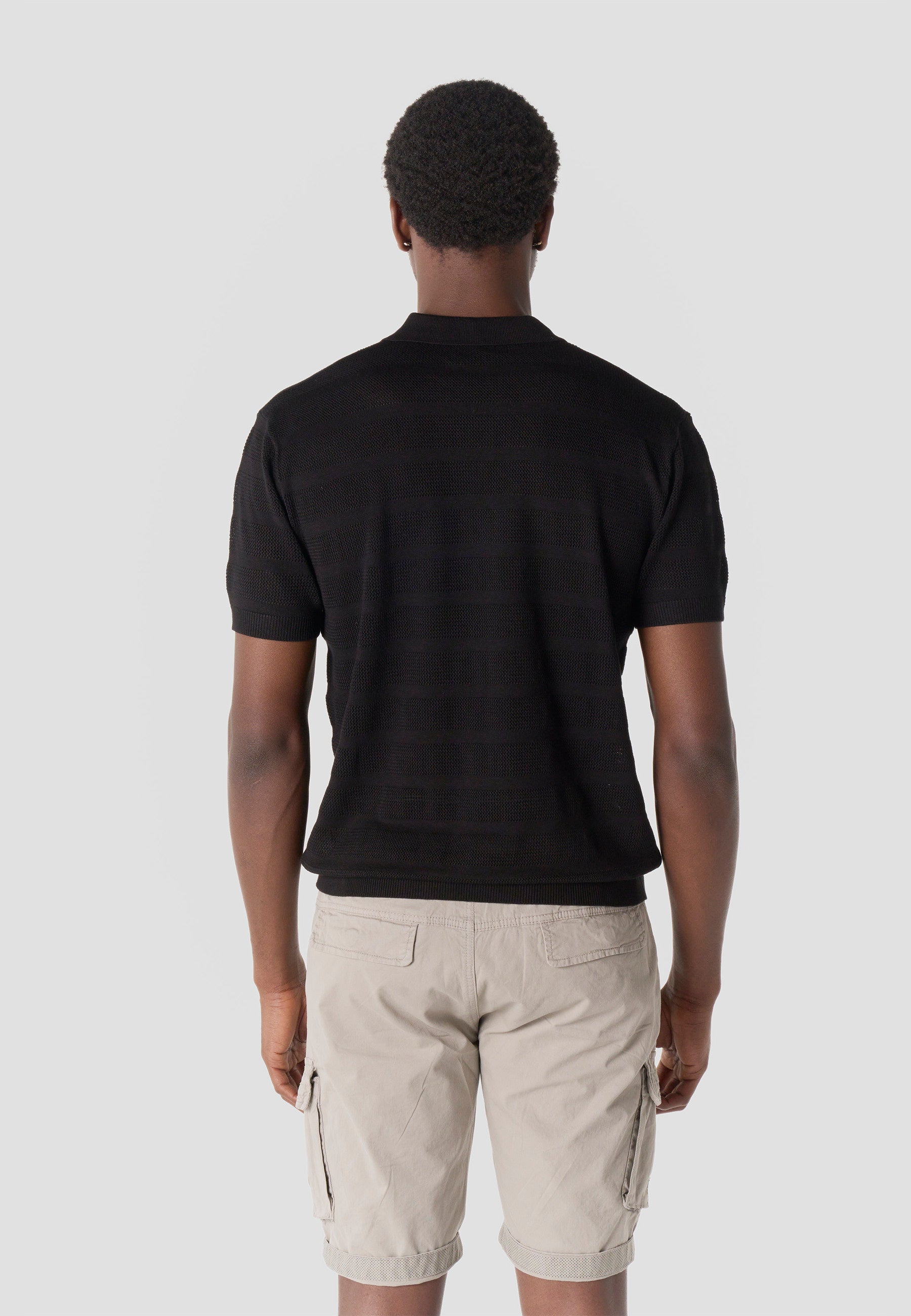 Polo Hombre Manga Corta Punto Calado Rayas Cuello Abierto – Koroshi 2611PC41