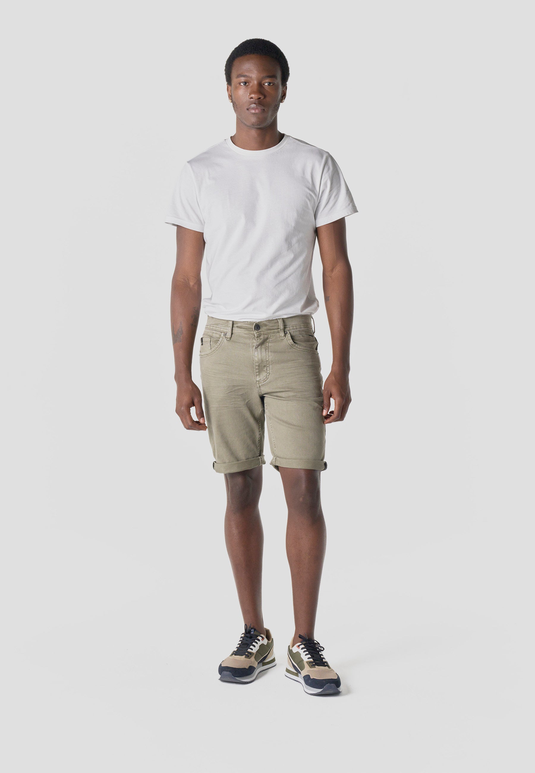 Bermuda Hombre Algodón Regular 5 Bolsillos – Koroshi 2611PS01