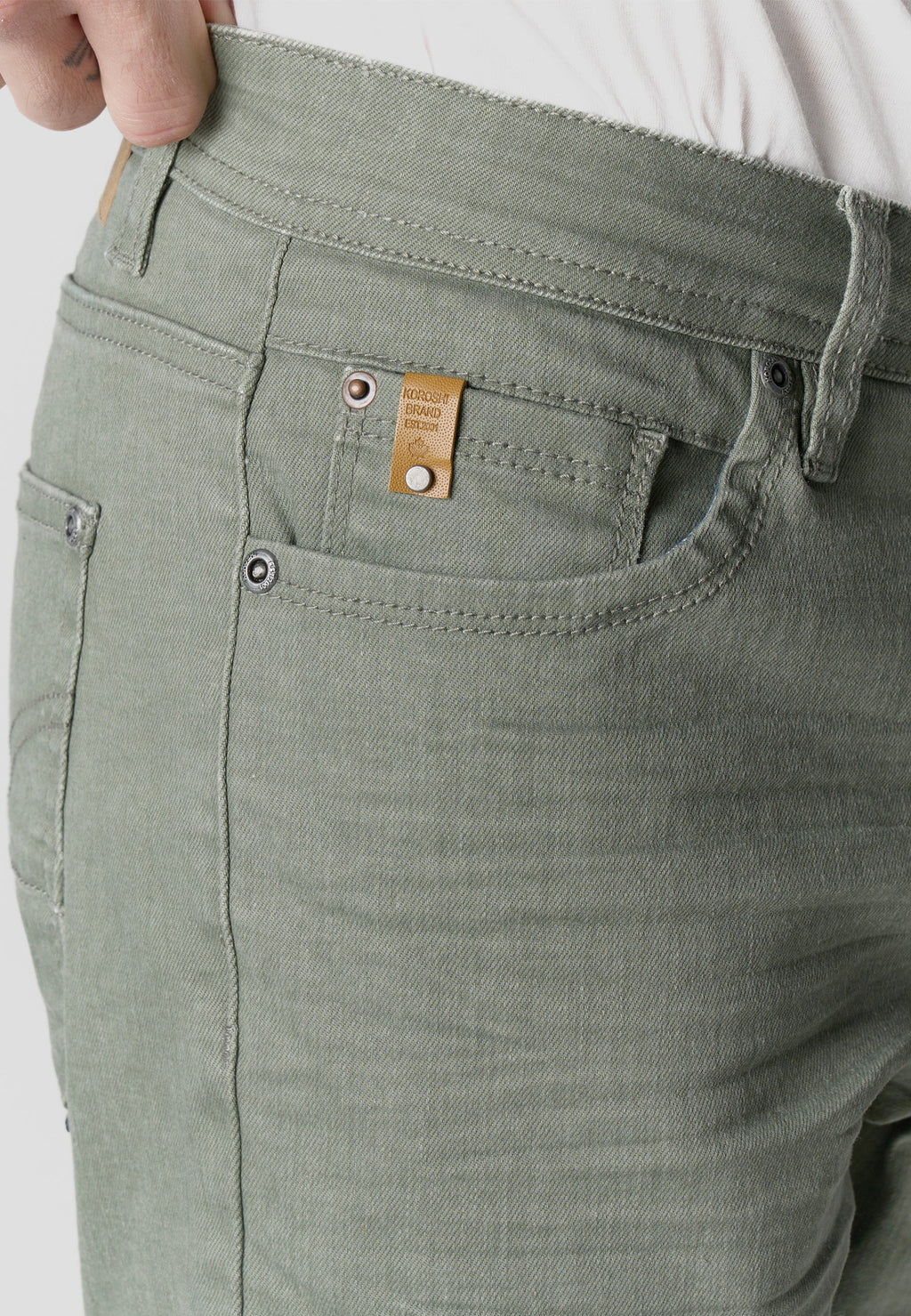 Bermuda Hombre Algodón Coated Regular – Koroshi 2611PS02