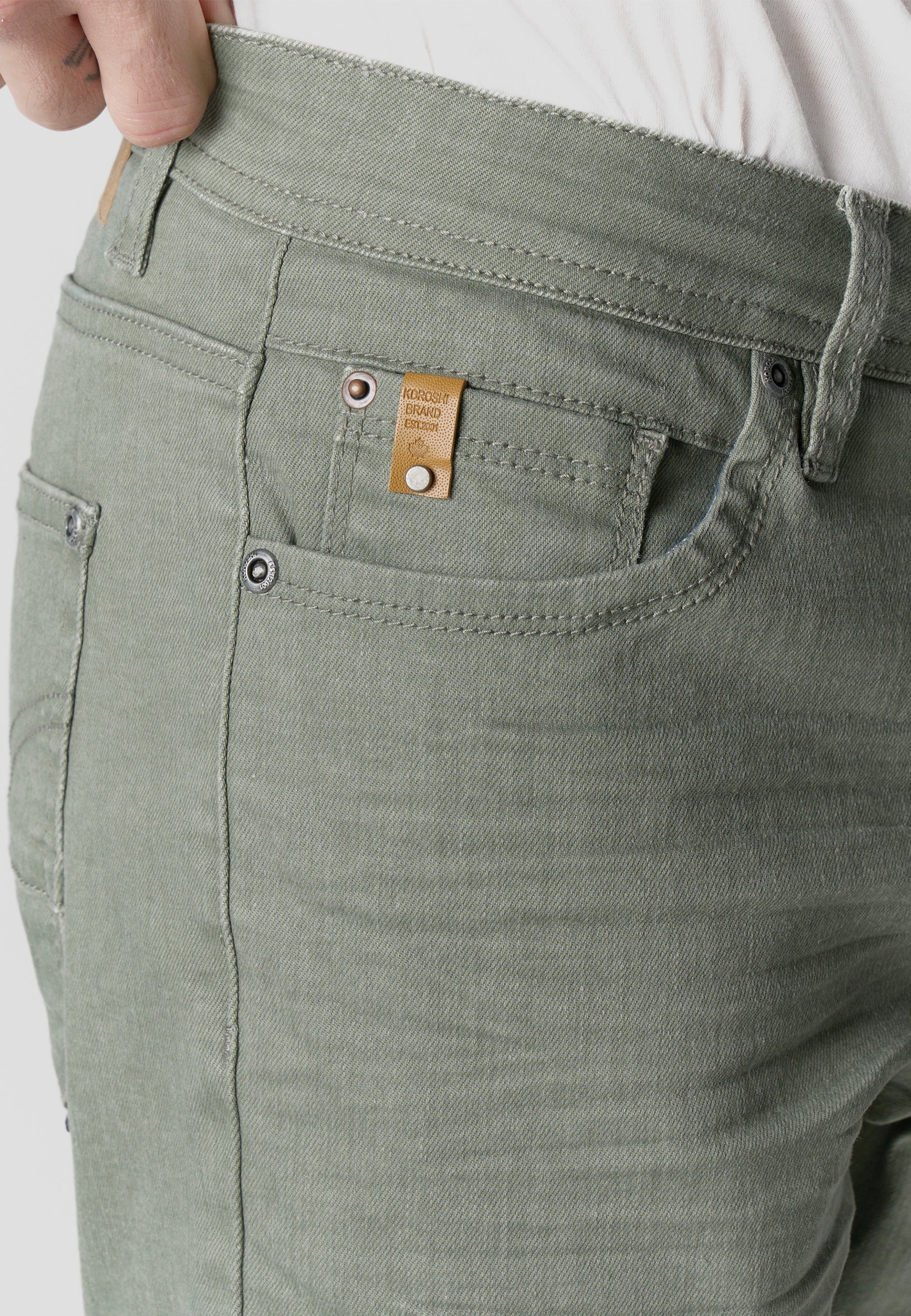 Bermuda Hombre Algodón Coated Regular – Koroshi 2611PS02