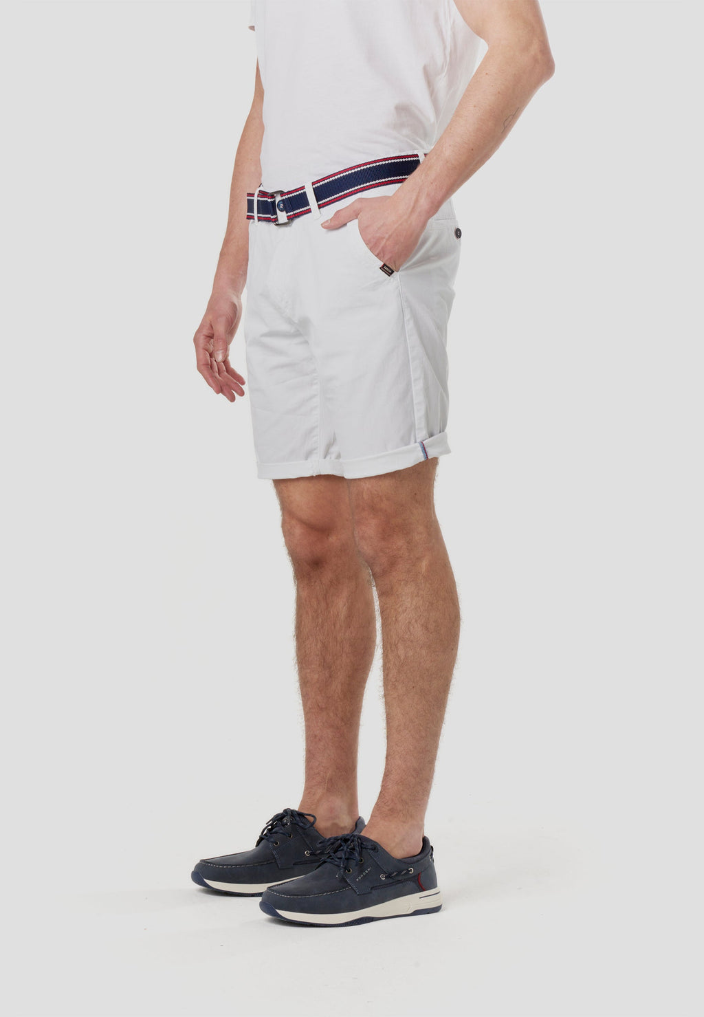 Bermuda Hombre Chino Náutico con Cinturón – Koroshi 2611PS07