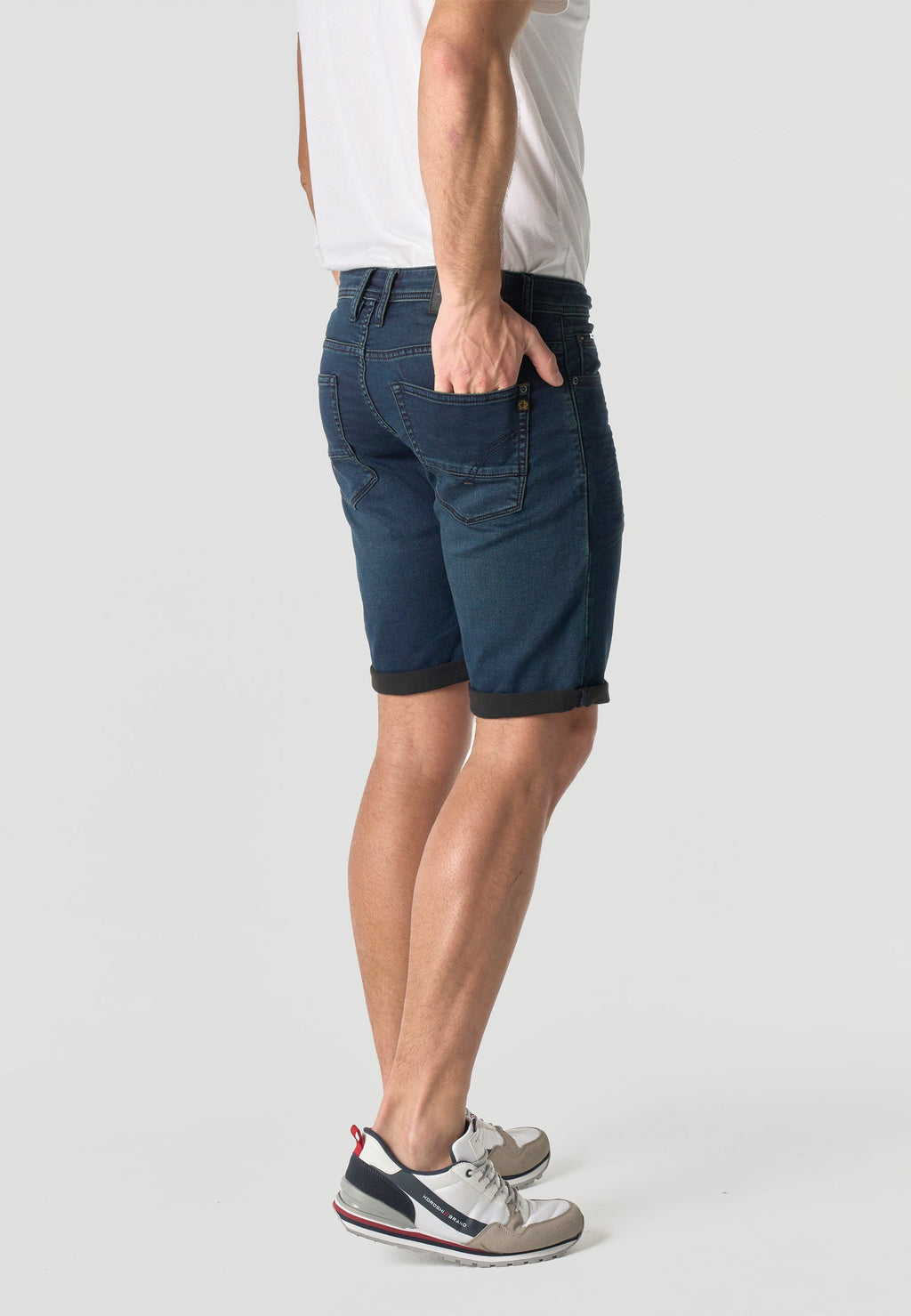 Bermuda Hombre Denim Knit Regular Azul Oscuro – Koroshi 2611PS19