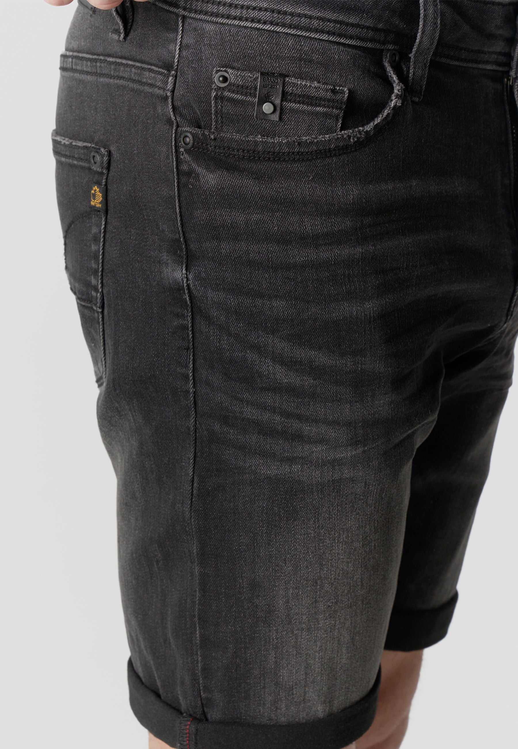Bermuda Hombre Denim Regular Negro – Koroshi 2611PS26