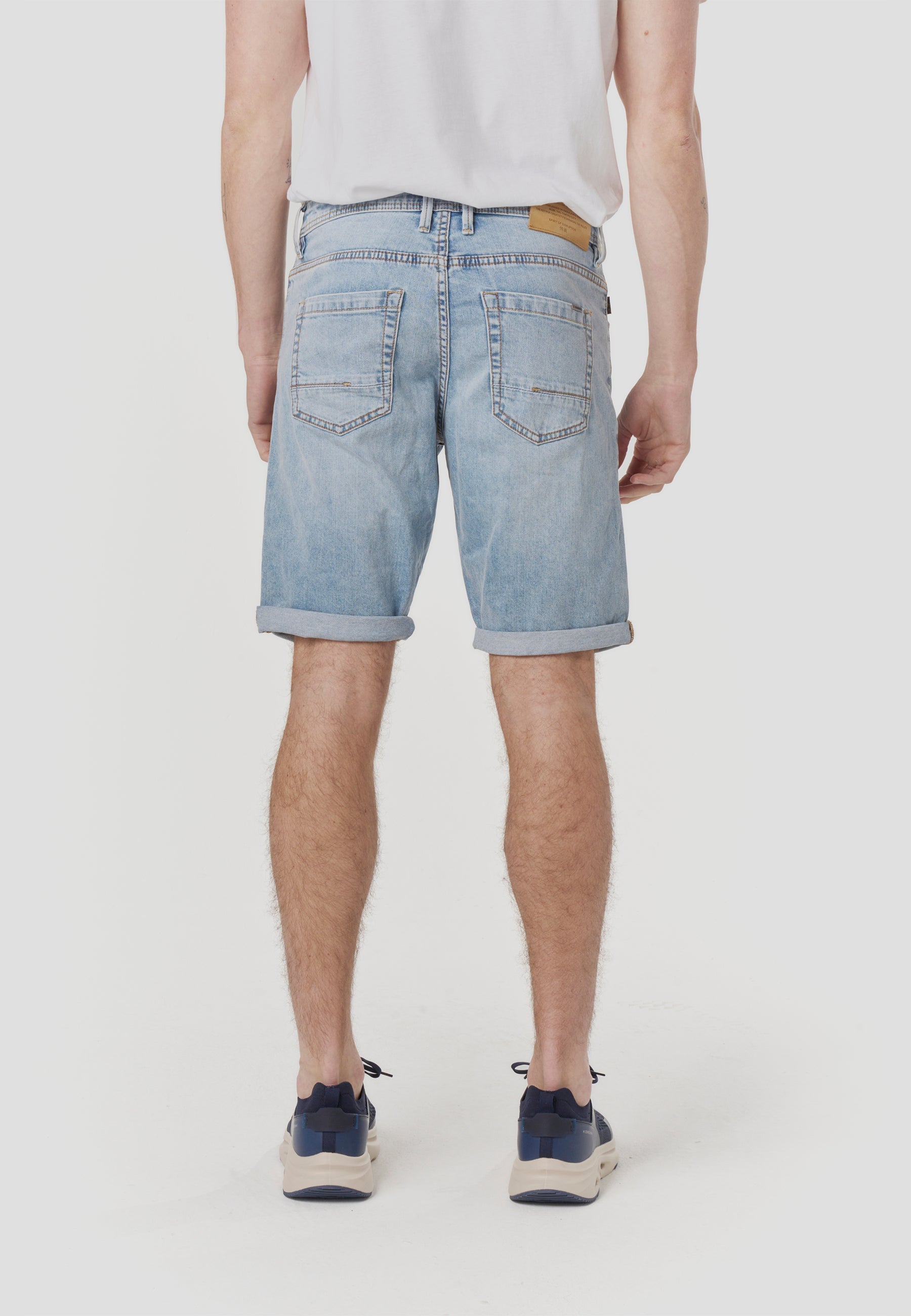 Bermuda Hombre Denim Relaxed Rotos Azul Claro – Koroshi 2611PS47